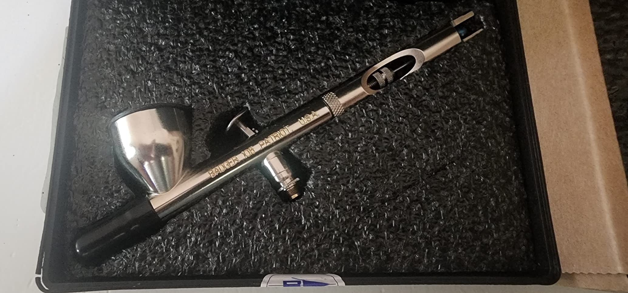 Badger Air-Brush Co. Model 105 Patriot Fine Gravity Airbrush, Stainless Steel customer photo 2