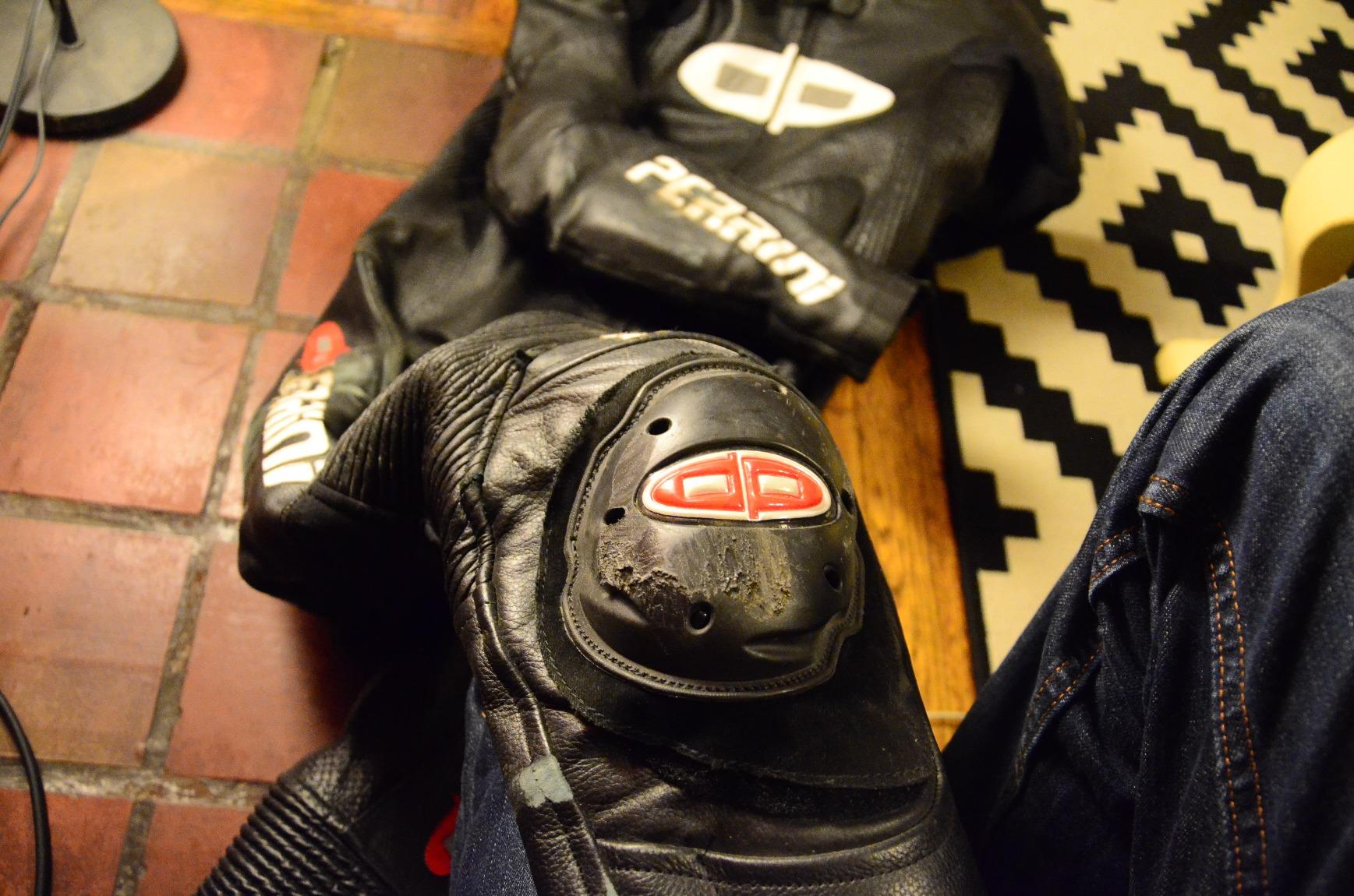 1pc Fusion Motorcycle Riding Racing Leather Suit w/Padding & Hump Black customer photo 2