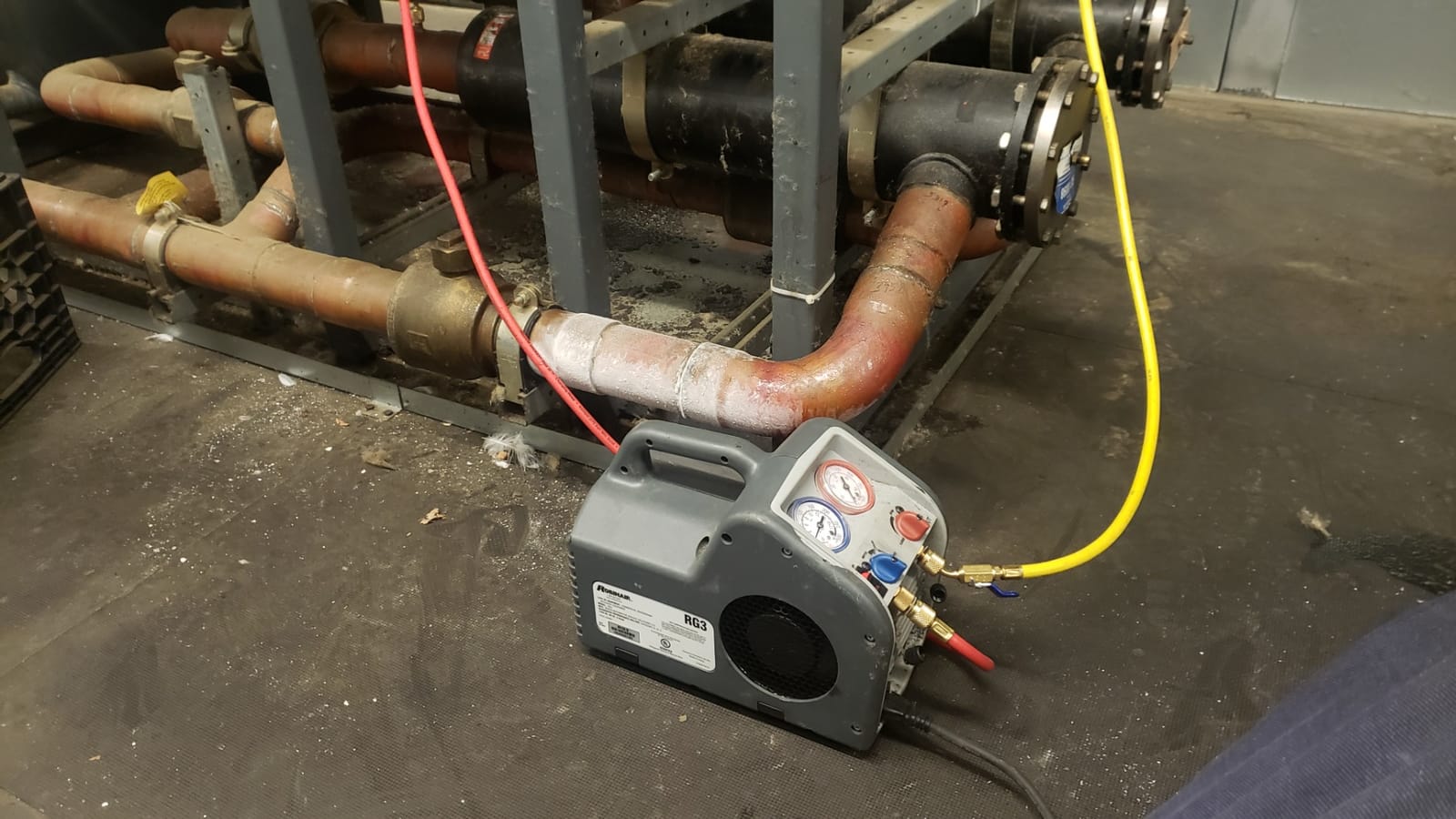 Robinair RG3 Portable Liquid and Vapor Refrigerant Recovery Machine customer photo 1