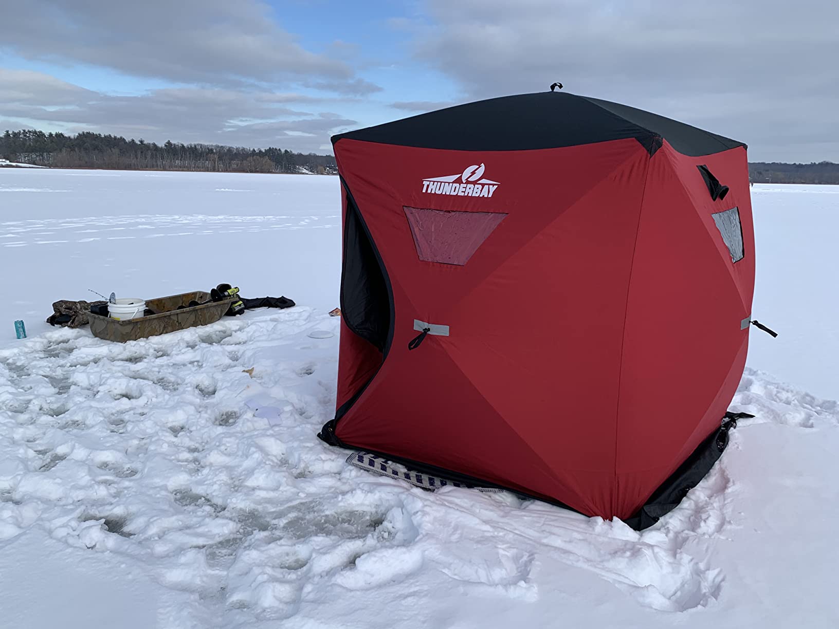 THUNDERBAY Ice Cube 2-4 Man Portable Ice Shelter, 24/34 Square Feet of Fishable Area, Portable 2-3 Person Ice Shanty customer photo 2