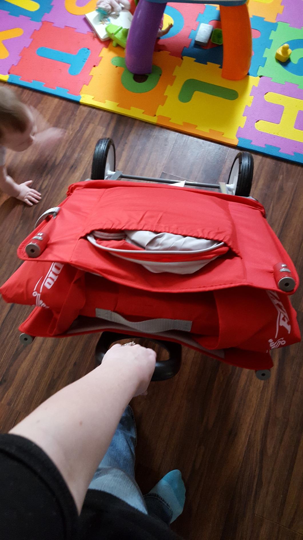 Radio Flyer 3-in-1 EZ Fold Wagon with Canopy, for Kids 1.5+, UV Shade customer photo 1