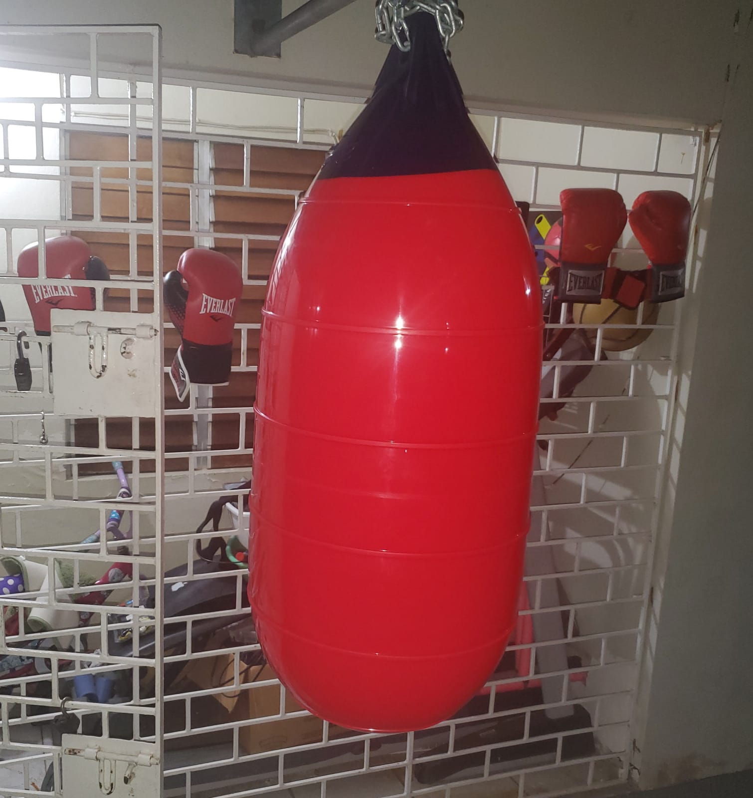 Ringside Hydroblast Water Heavy Bag - Large, Red - MMA Water Bag - Mixed Martial Arts - Adult customer photo 1