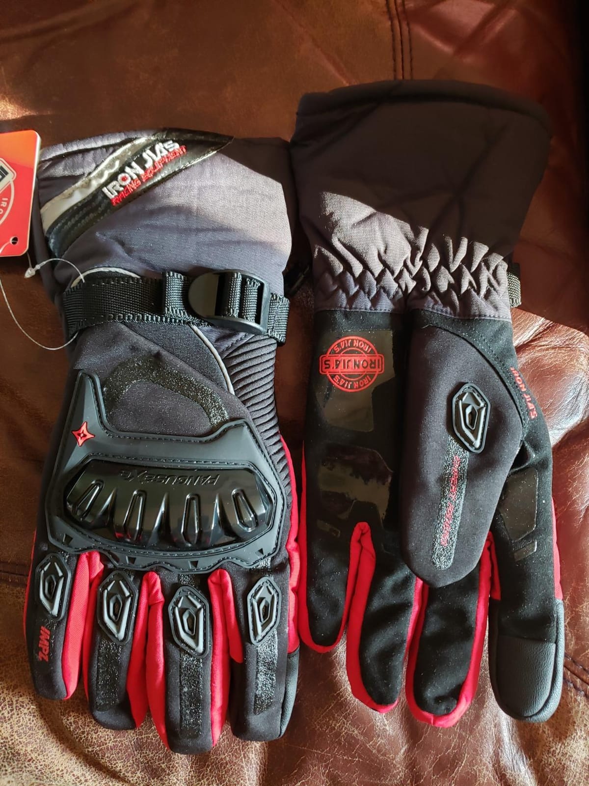 IRON JIA'S Winter Motorcycle Gloves with CE Level 1KP Protection | Plush Lining, 3M Insulation, Waterproof, Windproof, Touchscreen, Knuckle Protection, Shock-Absorbing Palm, Non-Slip Grip customer photo 2