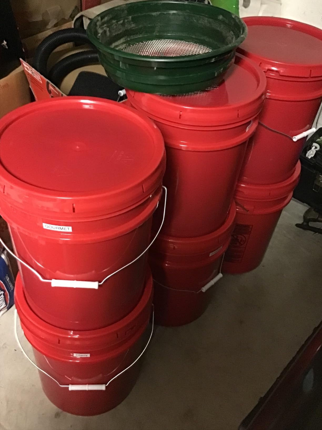 ePackageSupply 5 Gallon Bucket - Food Grade w/Lid BPA-Free, 6 Pack - White customer photo 2