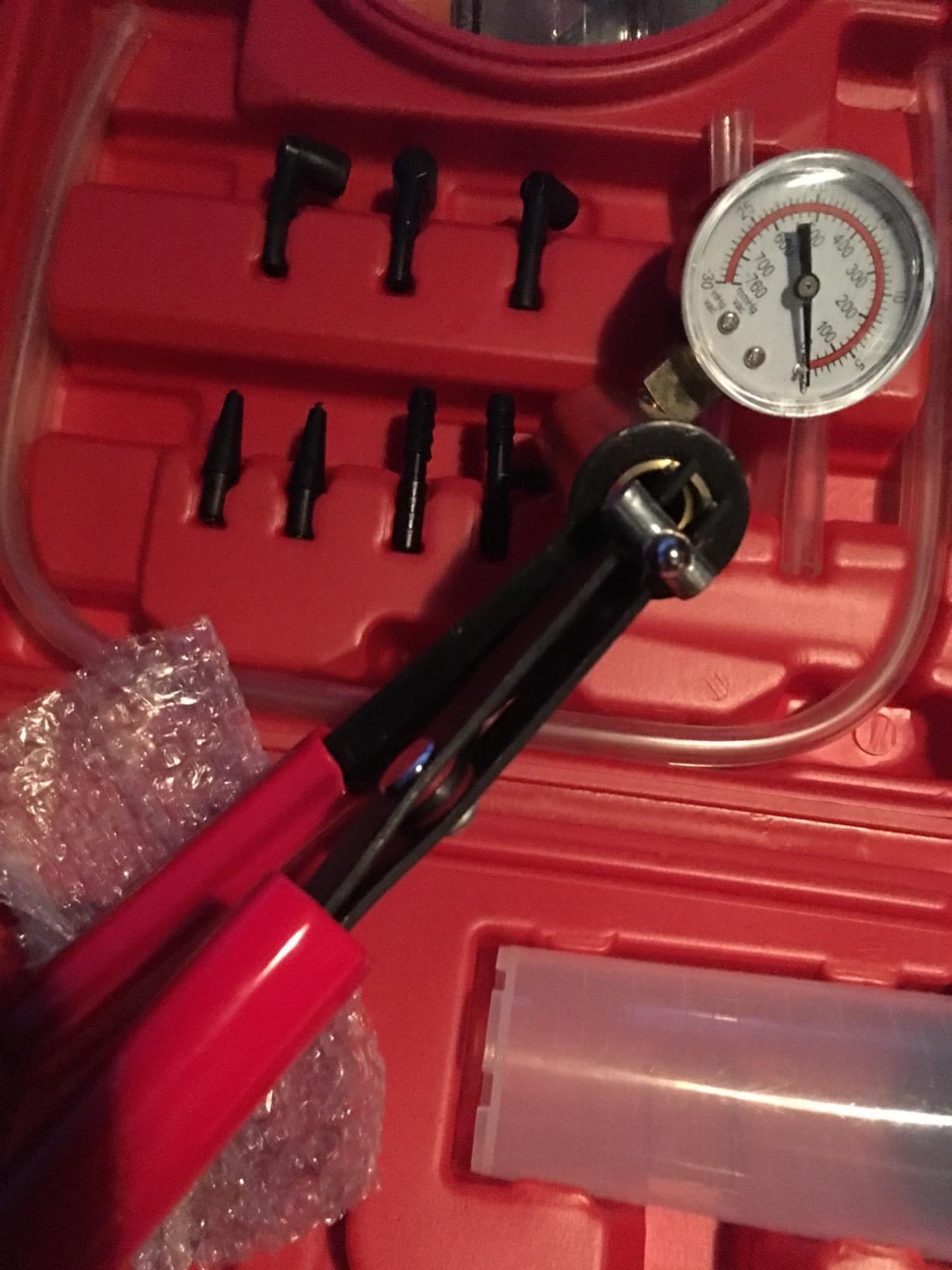 Hand Held Vacuum Pump Tester Set Vacuum Gauge and Brake Bleeder Kit for Automotive with Adapters Case customer photo 1