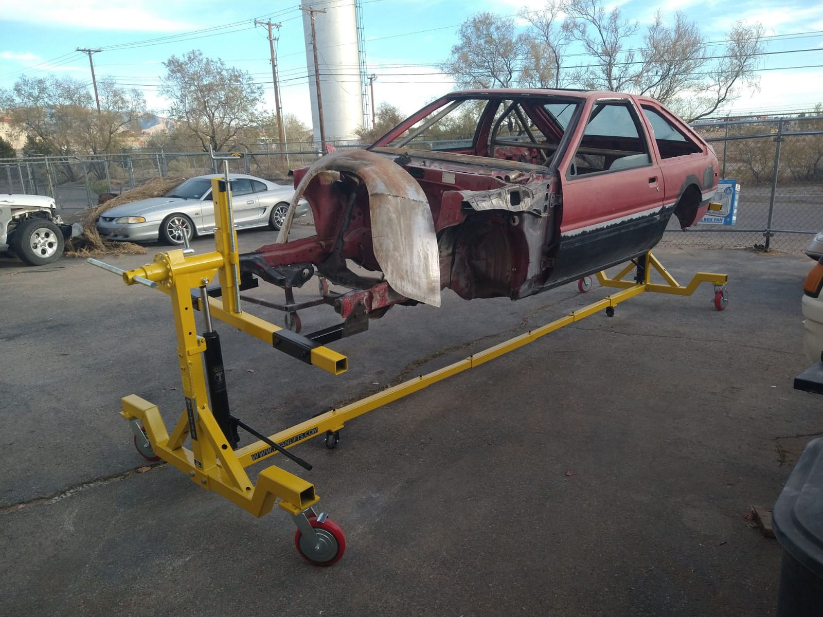 Titan 4500 Auto Body Restoration Rotisserie with Adapters customer photo 1