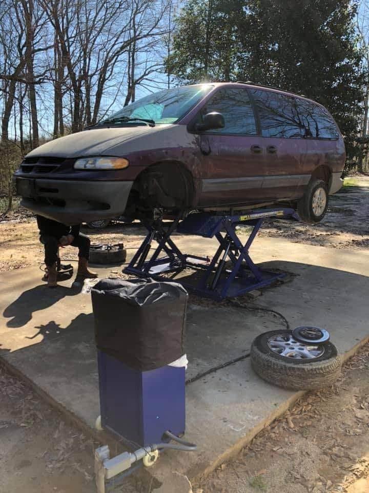 XK Mid Rise Scissor Auto Car Lift 6600 lb Movable 220V,6600 customer photo 2