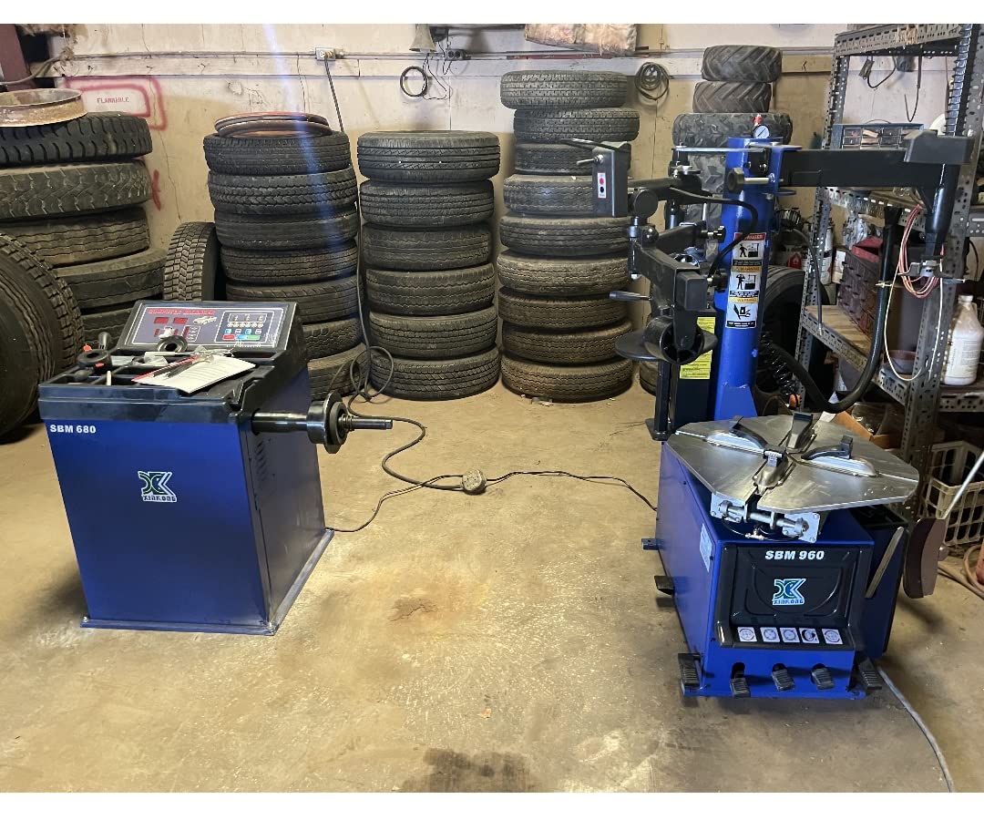 XK Tire Machine and Balancer Combo 37 in,110V,2.0HP,960-690 customer photo 2