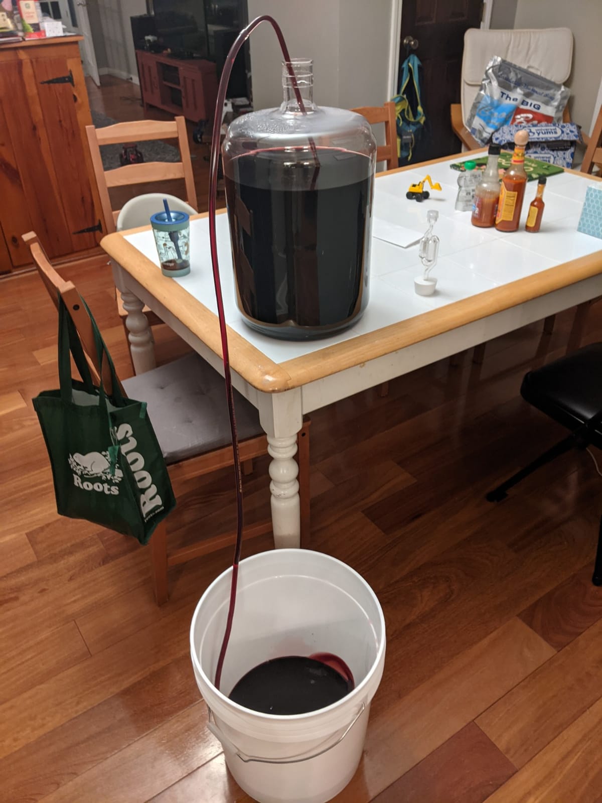 Wild Grapes Wine Equipment Starter Kit, 6 Gallon Fermenter customer photo 1