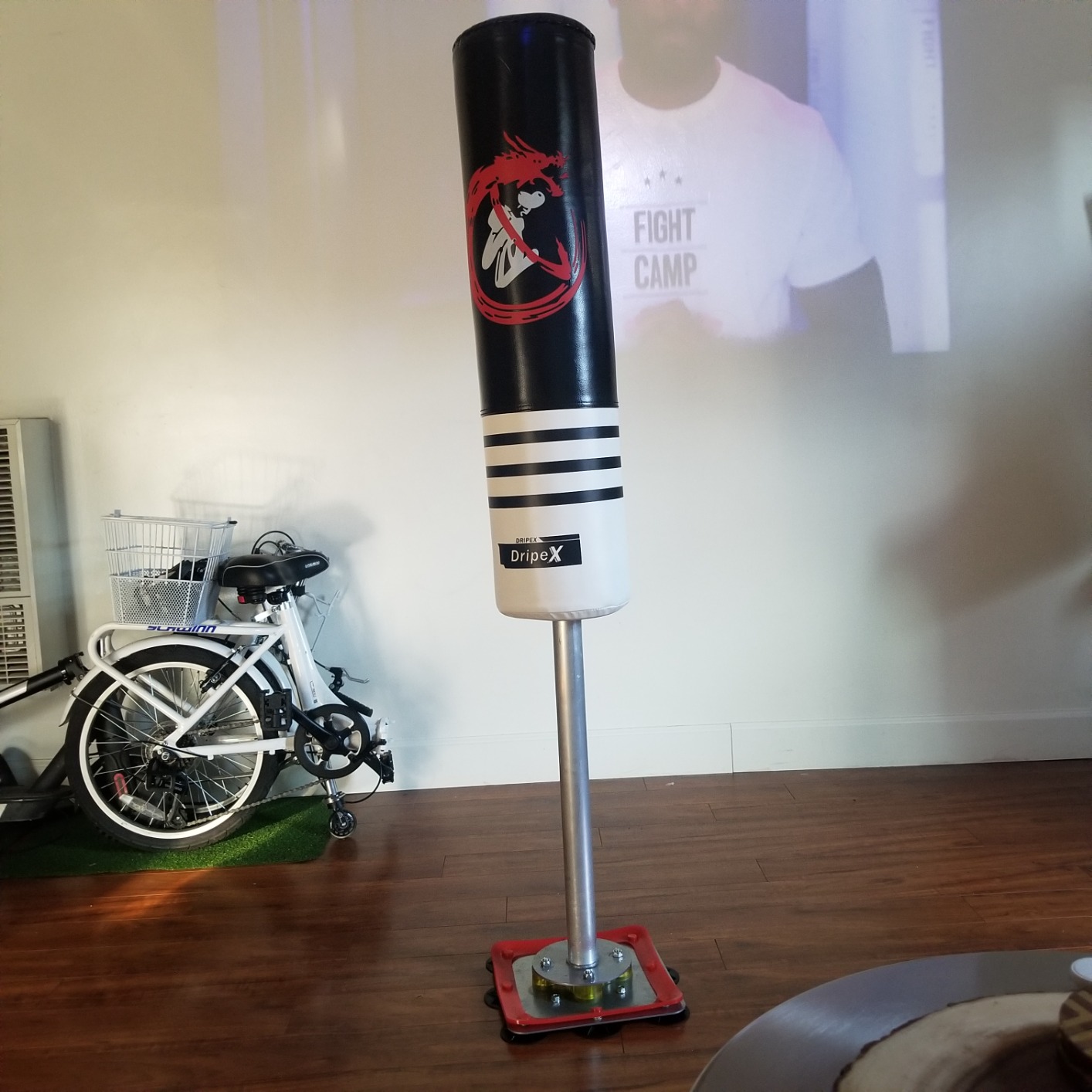 Dripex 47″ Freestanding Punching Bag for Kids, Kick Boxing Bag for Teens Karate & Taekwondo customer photo 1