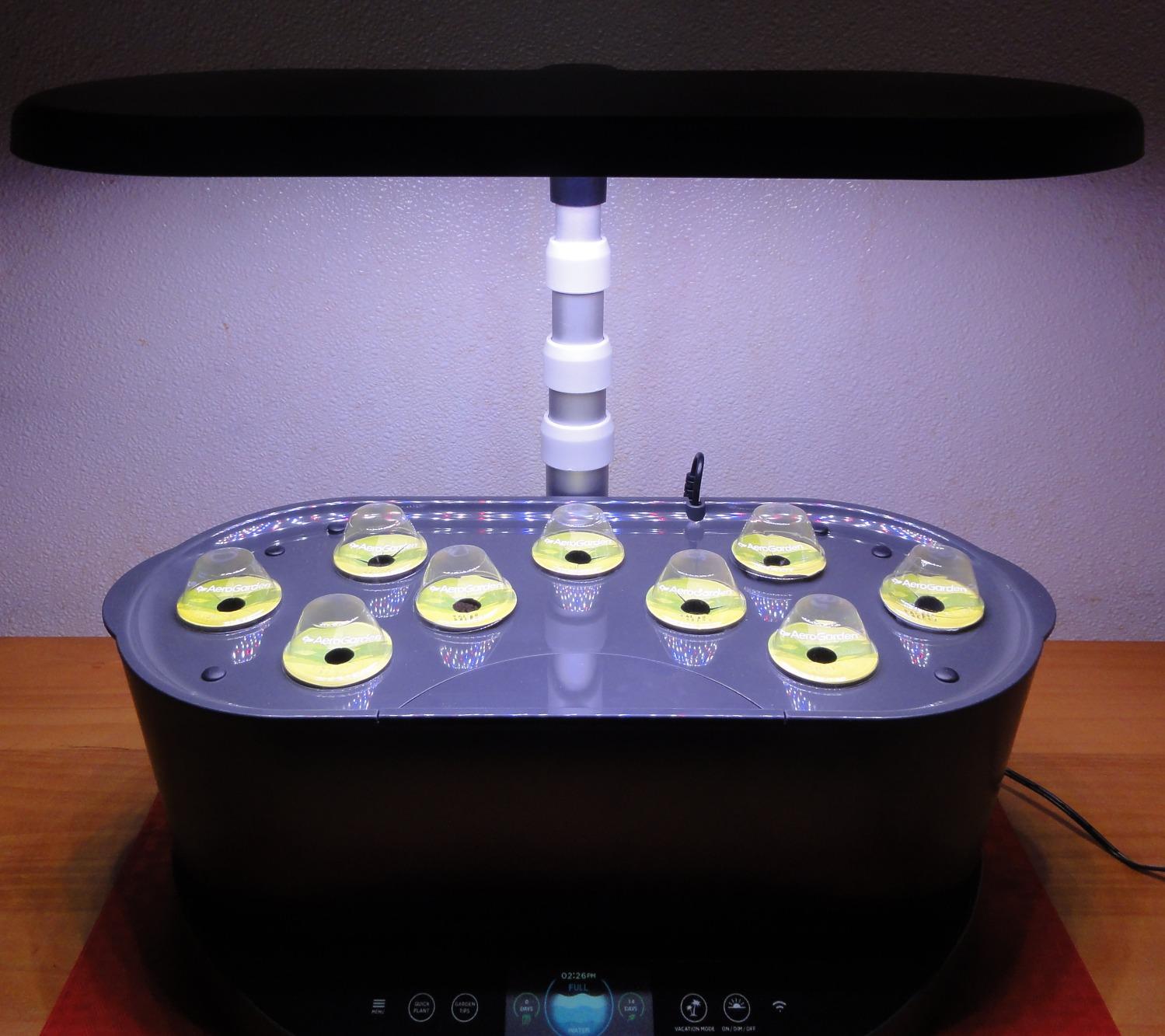 AeroGarden Bounty, Black customer photo 2