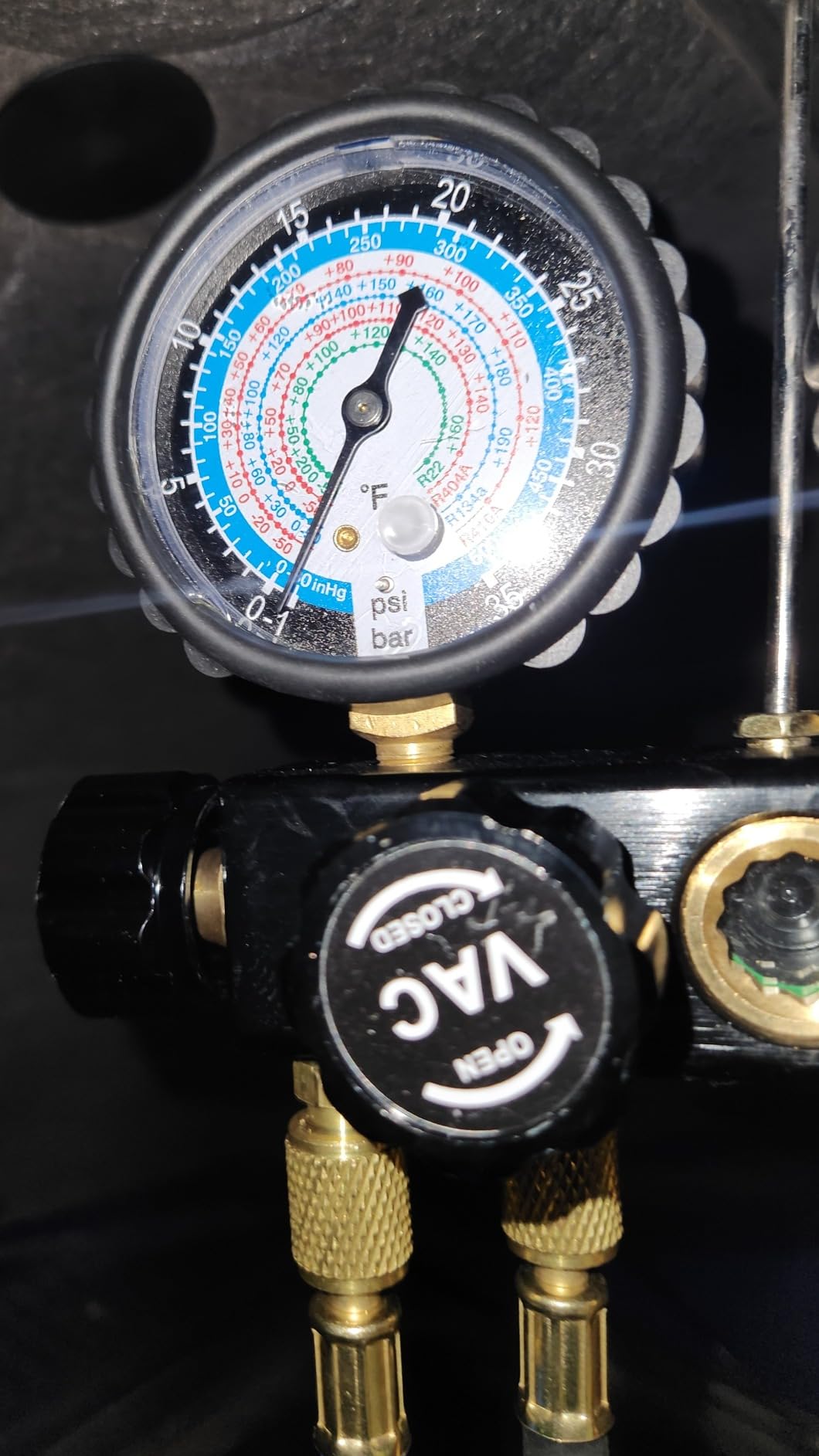 Lichamp HVAC Gauges with Hoses, AC Manifold Gauge Set R134A R410A R404A Refrigerant Gauges customer photo 2