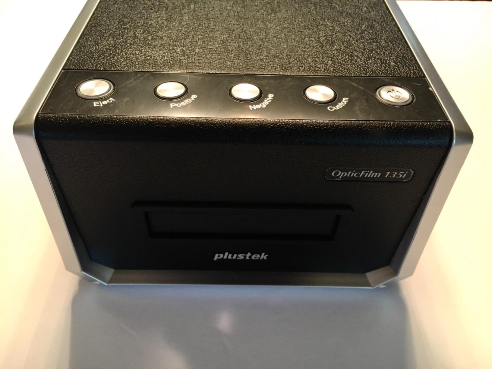 Plustek OpticFilm 135i - Automatic Film & Slide Scanner, Batch converts 35mm Slides & Film Negatives, Support 3rd Party Editing Software Export, Max. 7200 dpi customer photo 1