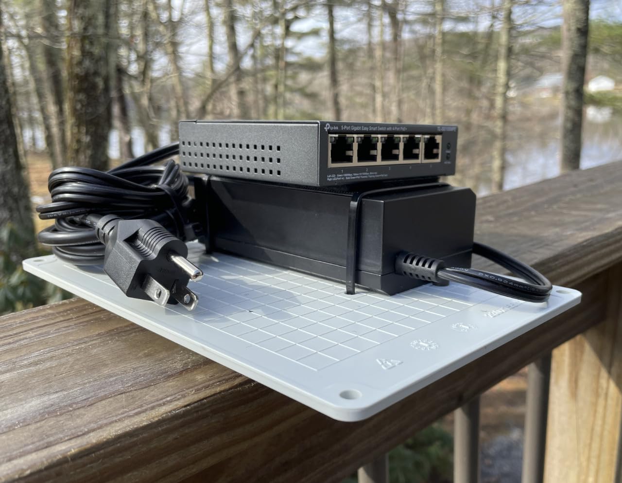 TP-Link TL-SG1218MPE 16 Port Gigabit Switch Easy Smart Managed 16 PoE+ @250W, 2 non-PoE ports, 2 combo SFP slots 3 Year Manufacturer Warranty QoS, Vlan, IGMP & LAG, Free Expert Help customer photo 1