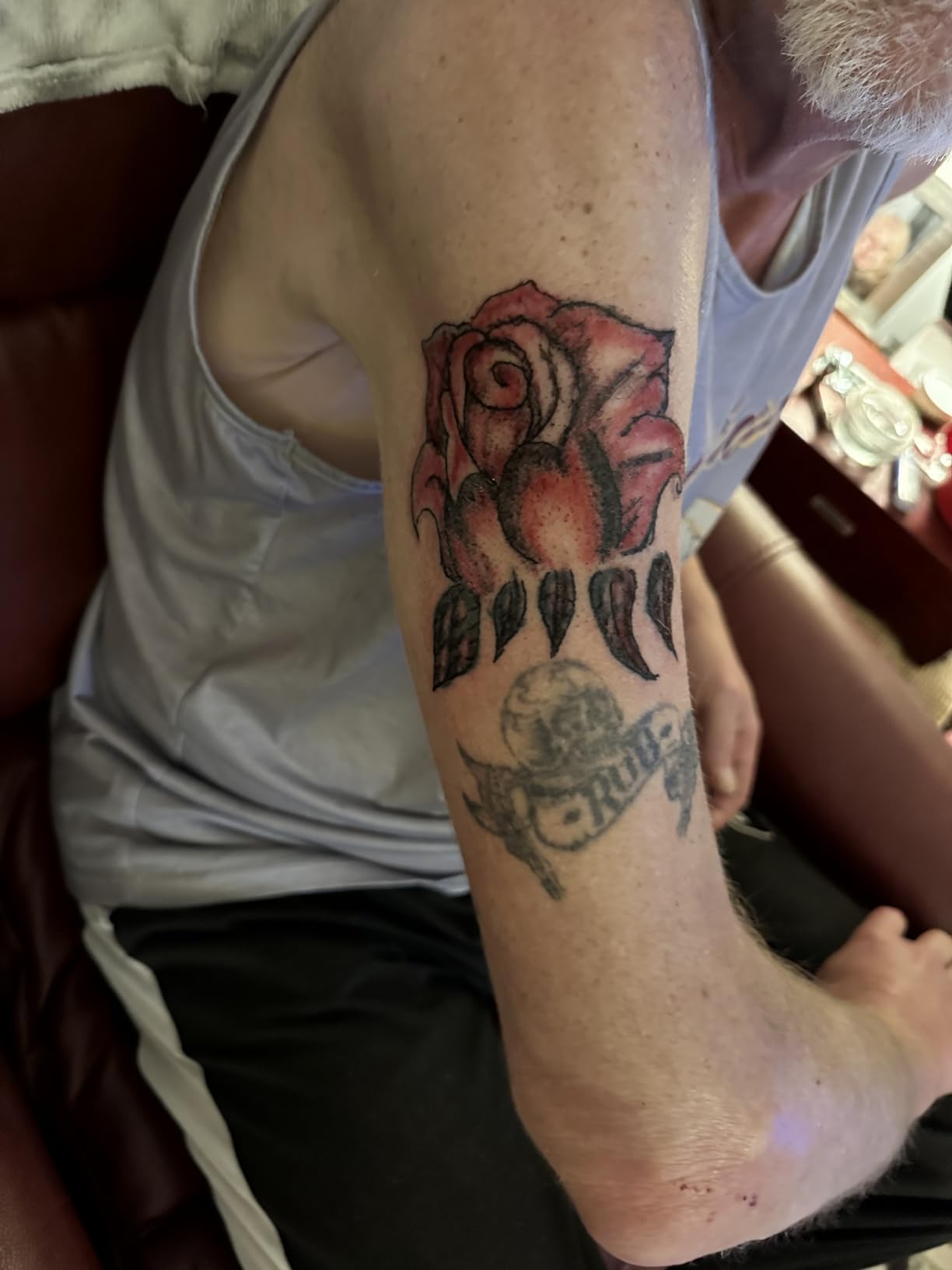 Mast Flash Rotary Tattoo Machine Kit with Power Supply customer photo 1