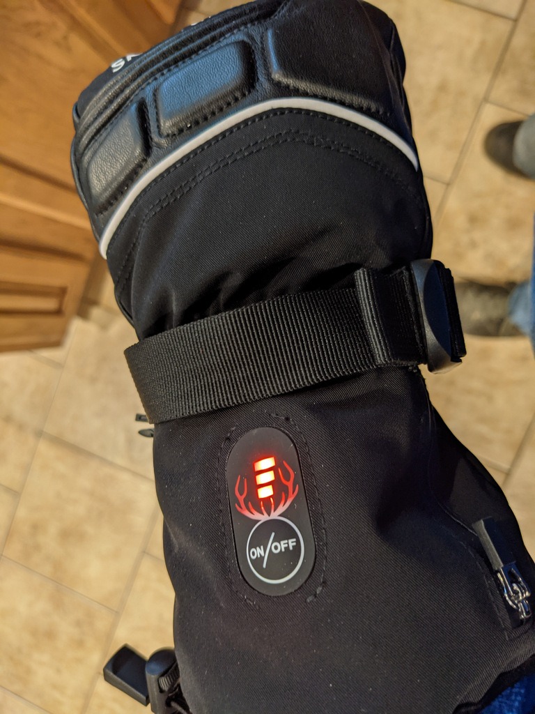 SNOW DEER Heated Mittens for Men and Women Waterproof Ski Gloves with Touchscreen 7.4V 3000mAh Battery Gloves Electric Rechargeable Thermal Mittens for Hands Warm customer photo 2