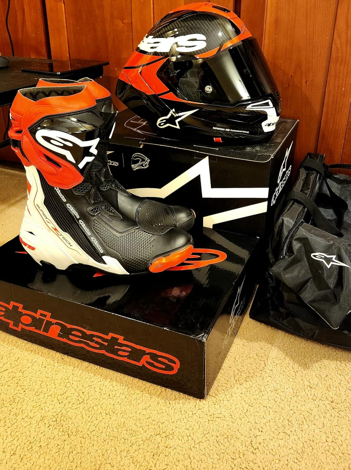 Alpinestars Supertech R Vented Racing Motorcycle Boots customer photo 1