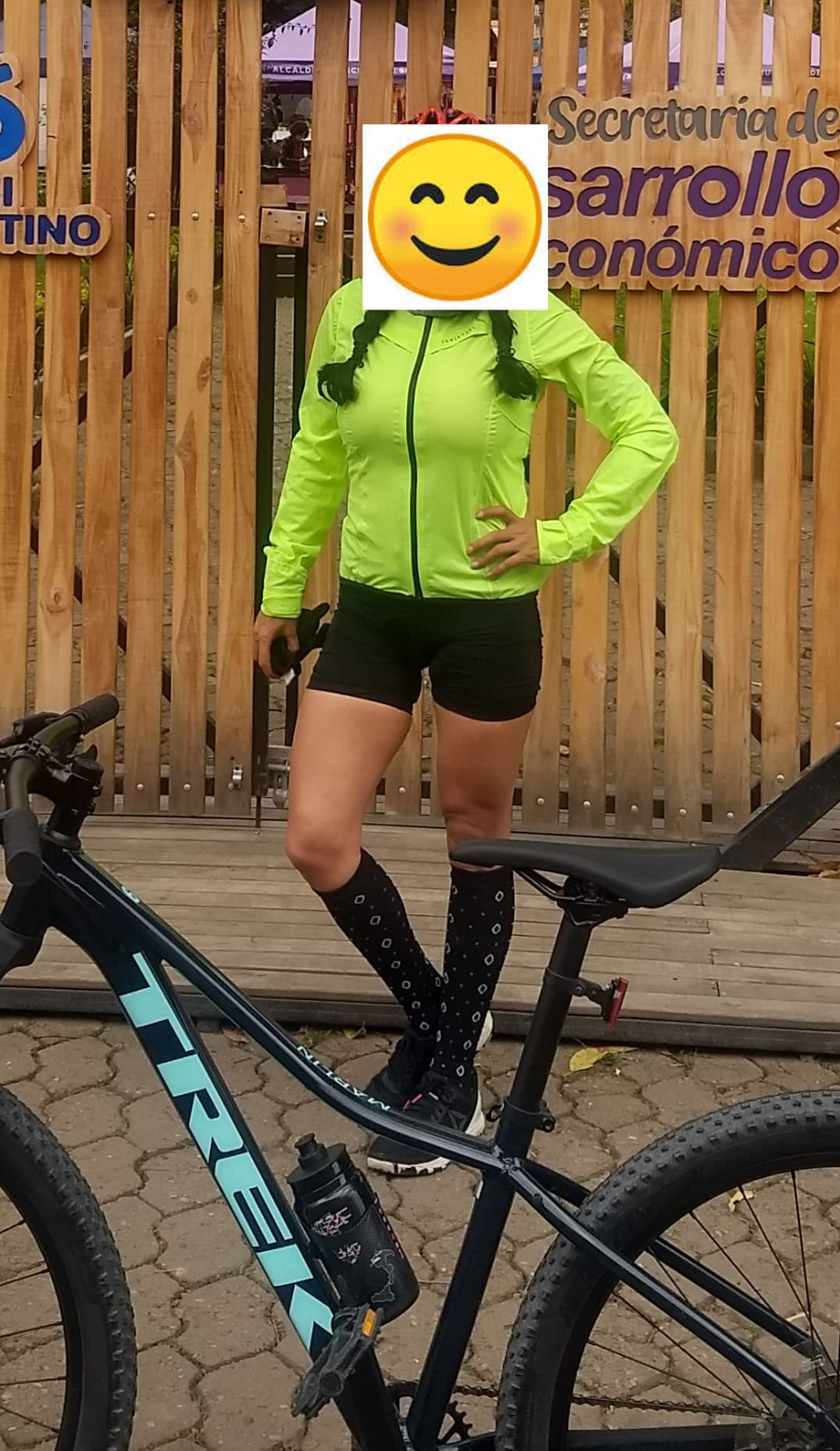 baleaf 4D Padded Bike Shorts Women Cycling Underwear with Pockets customer photo 2