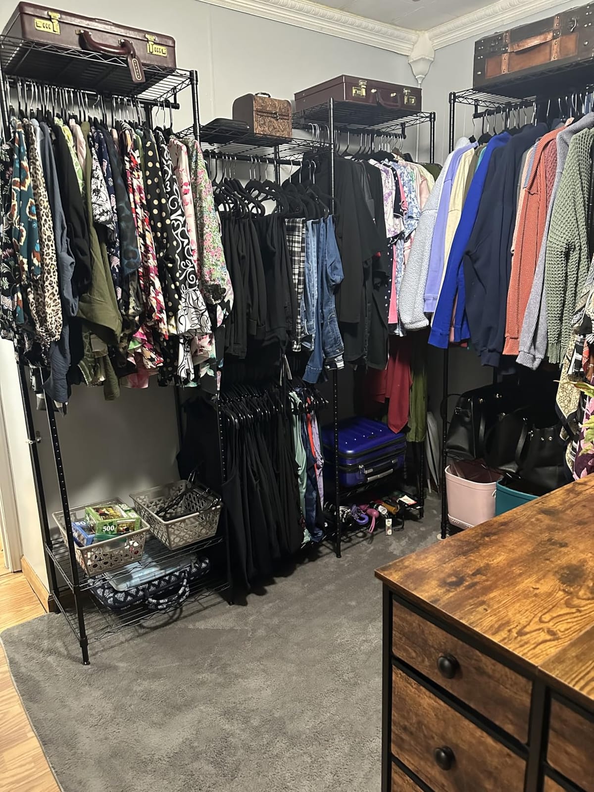 VIPEK V5 Heavy Duty Clothes Rack, Freestanding Modular Closet System, Black customer photo 2