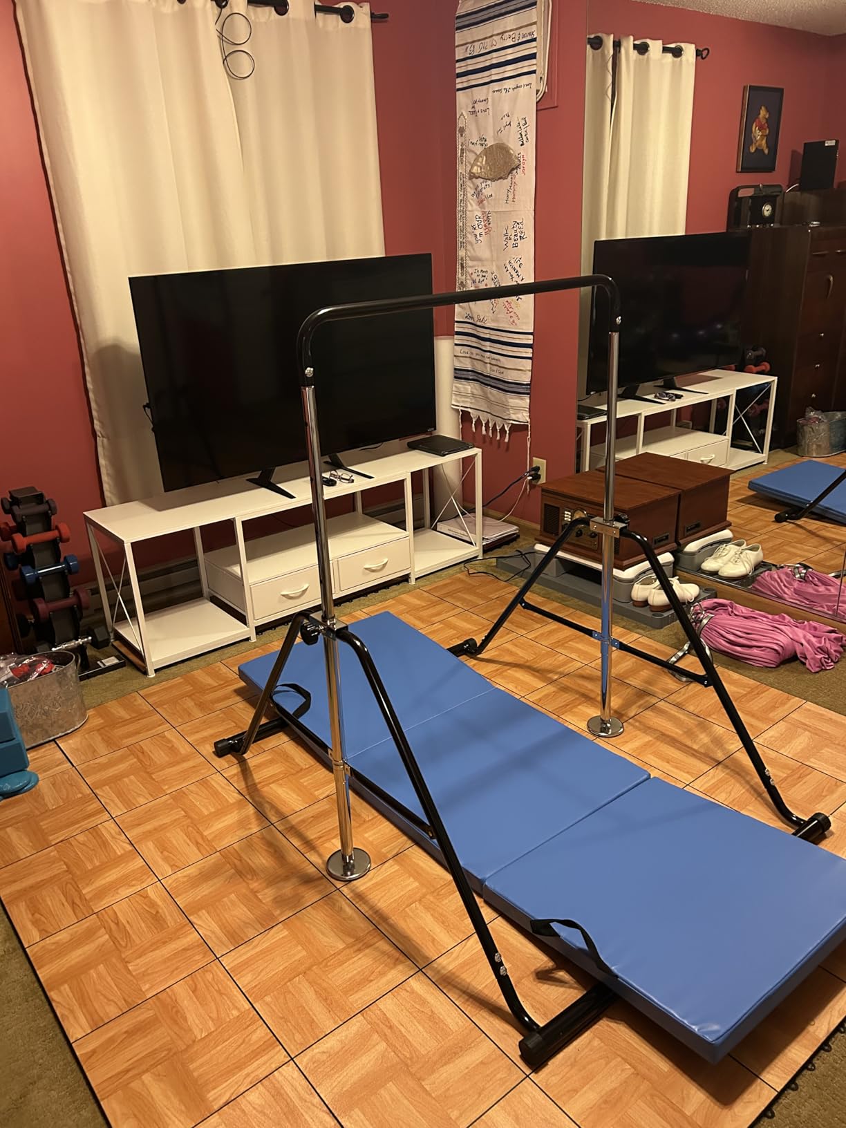 BangTong&Li Gymnastics Bar for Kids Height Adjustable Horizontal Bar Folding Gymnastics Junior Training Bar for Home Gymnastics Equipment customer photo 1