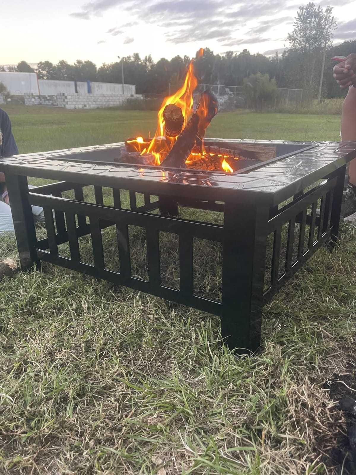 Devoko Outdoor Fire Pit, 32 Inch Firepit Table Metal Outdoor Fireplaces customer photo 2
