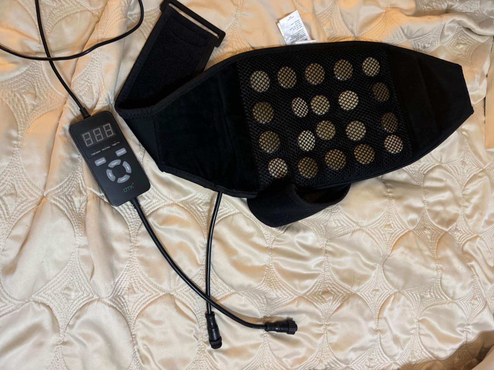UTK Massage Far Infrared Heating Pad for Back Pain Relief customer photo 2