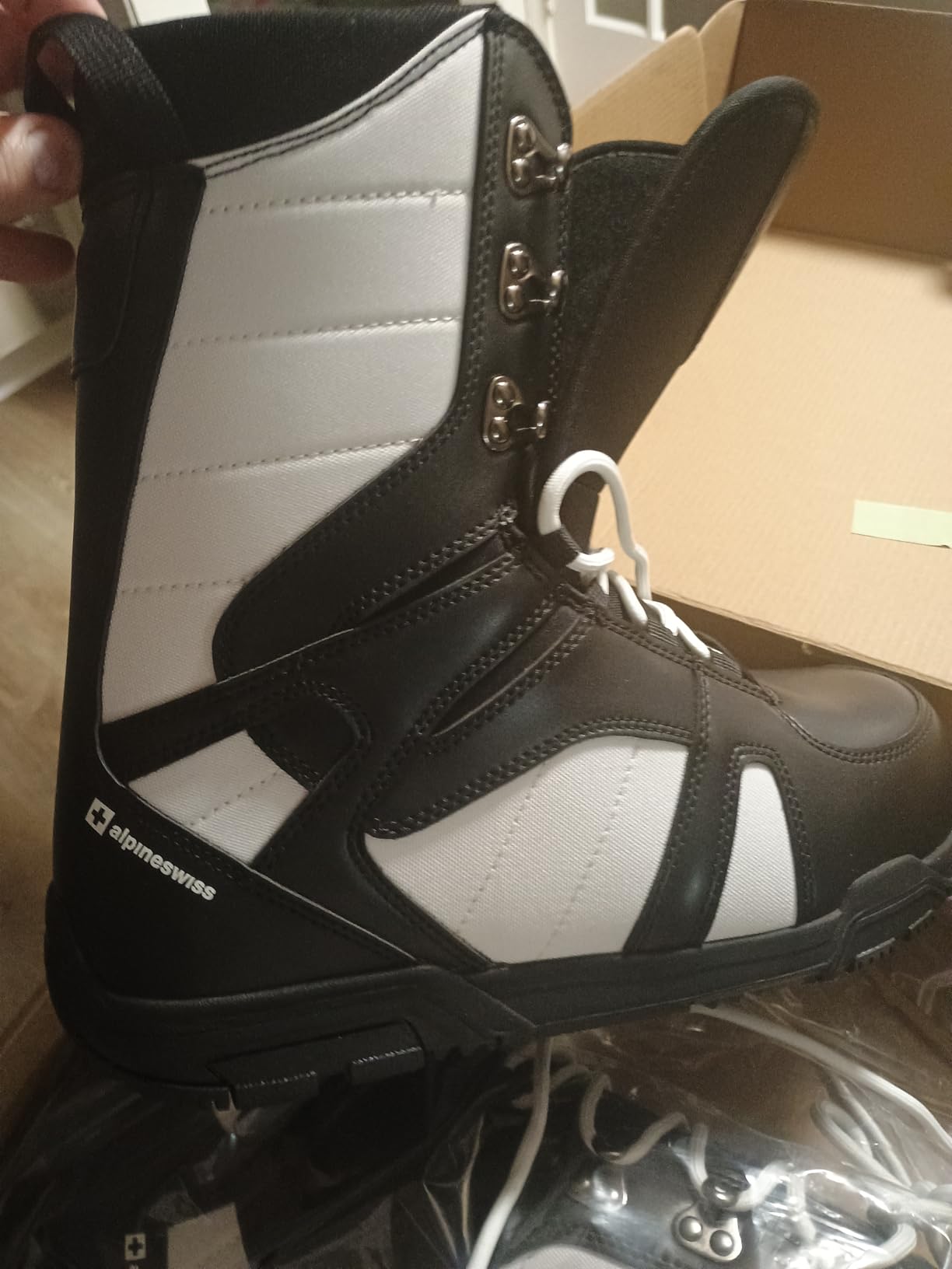 Alpine Swiss Men's Snowboard Boots | Waterproof, Custom-Fit Liner, Medium Flex for All-Mountain Riding, Winter Snow Boots customer photo 1