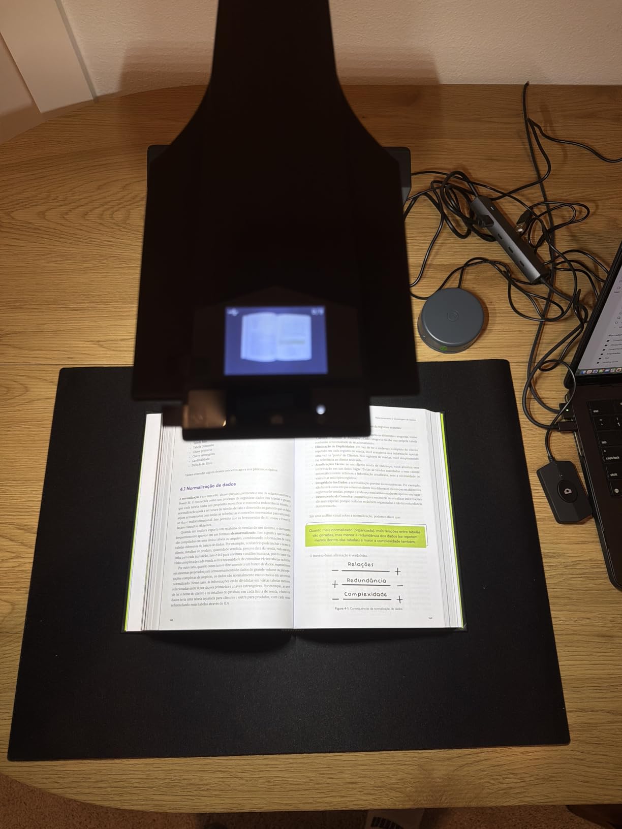 CZUR ET24 Pro Professional Book Scanner, 24MP Document Camera customer photo 1