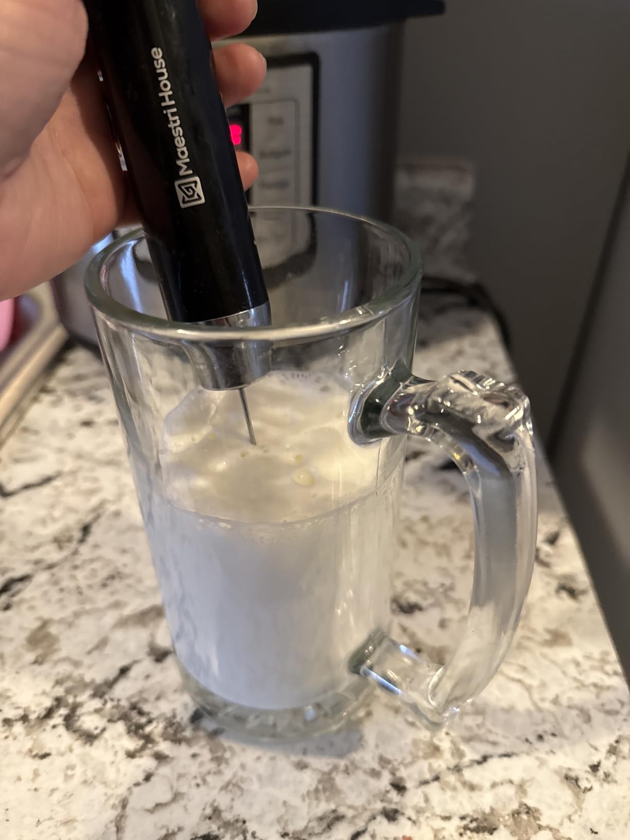 Maestri House LunaFro Rechargeable Milk Frother, Stand & 2 Detachable Whisk customer photo 2