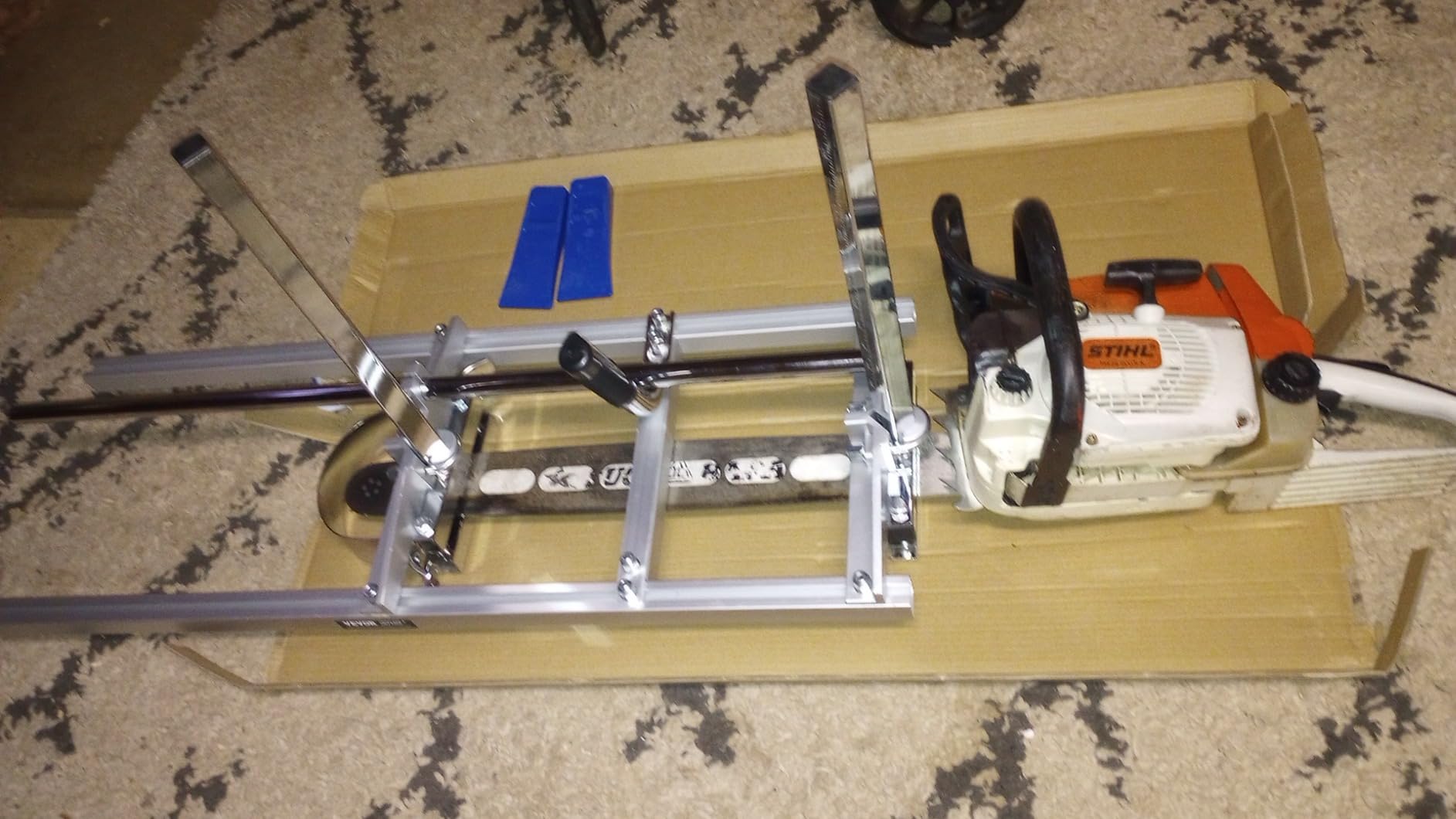 VEVOR Chainsaw Mill, Portable Sawmill 14