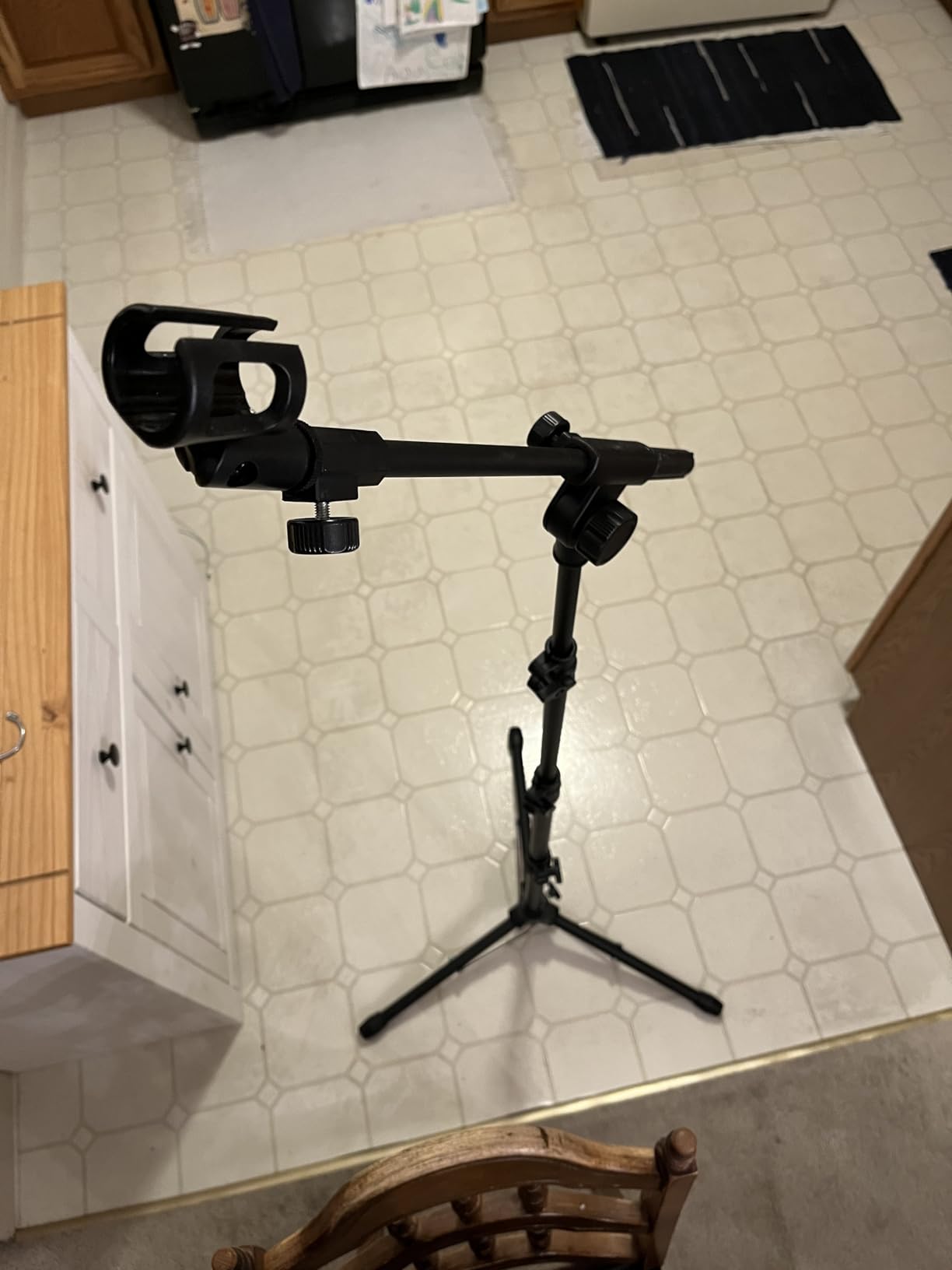 InnoGear Mic Stand Tripod Boom Arm Floor Microphone Stand Height Adjustable customer photo 1