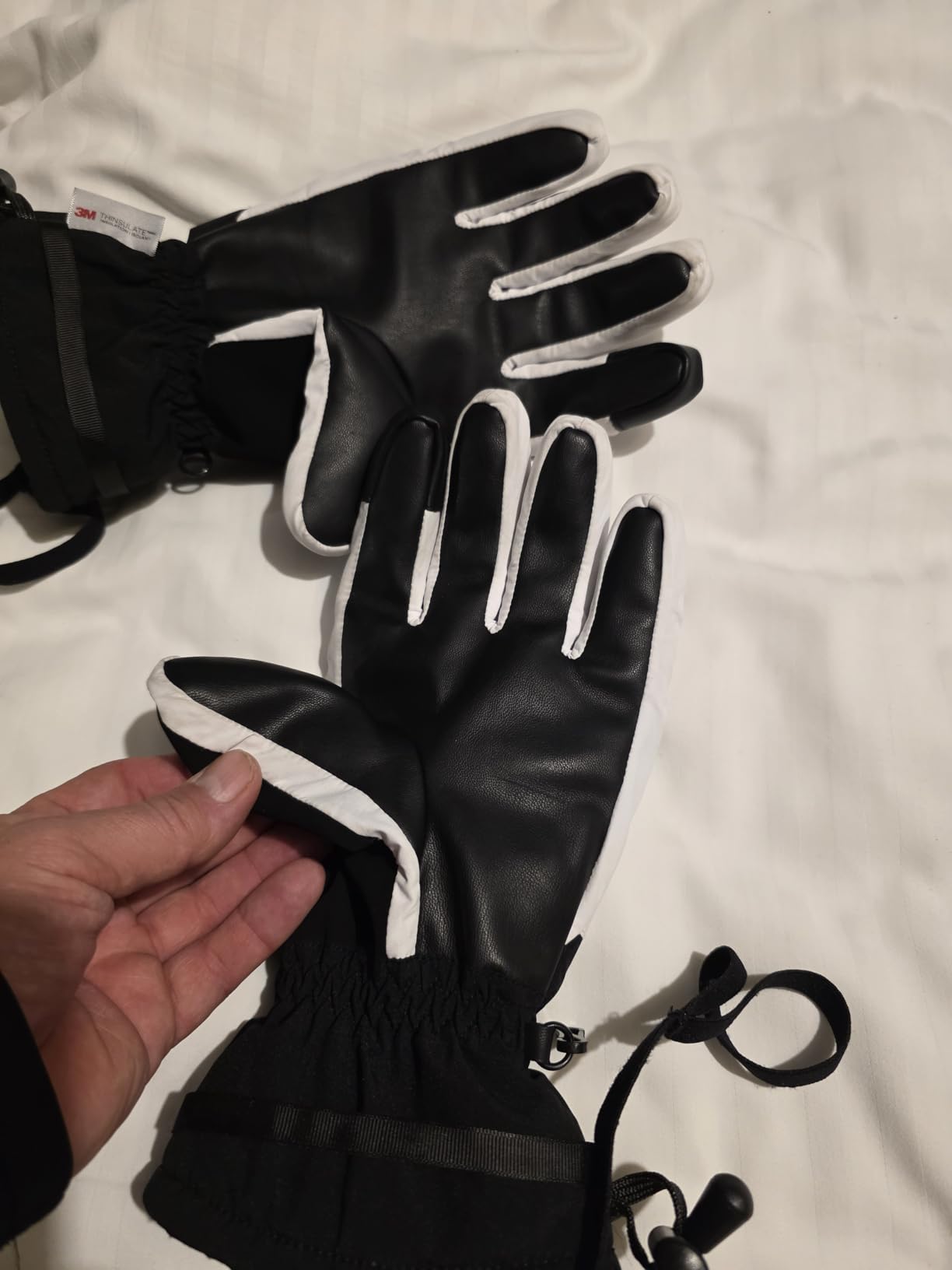 Waterproof Ski Gloves, Warm 3M Thinsulate Gloves, Touchscreen, for Men Women in Skiing, Snowboarding, Hiking customer photo 2