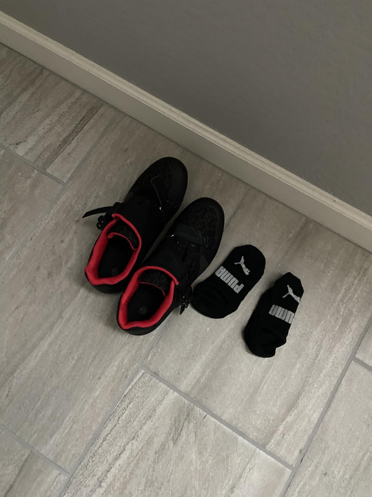 VikoViren Unisex Cycling Shoes Compatible with Peloton & SPD Bike customer photo 2
