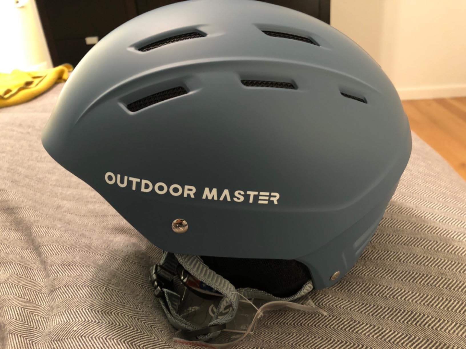 OutdoorMaster Kelvin II Ski Snow Sport Helmet | Adjustable Dial Fit Snowboard Helmet for Men Women & Youth, ASTM Certified, 14 Vents customer photo 1