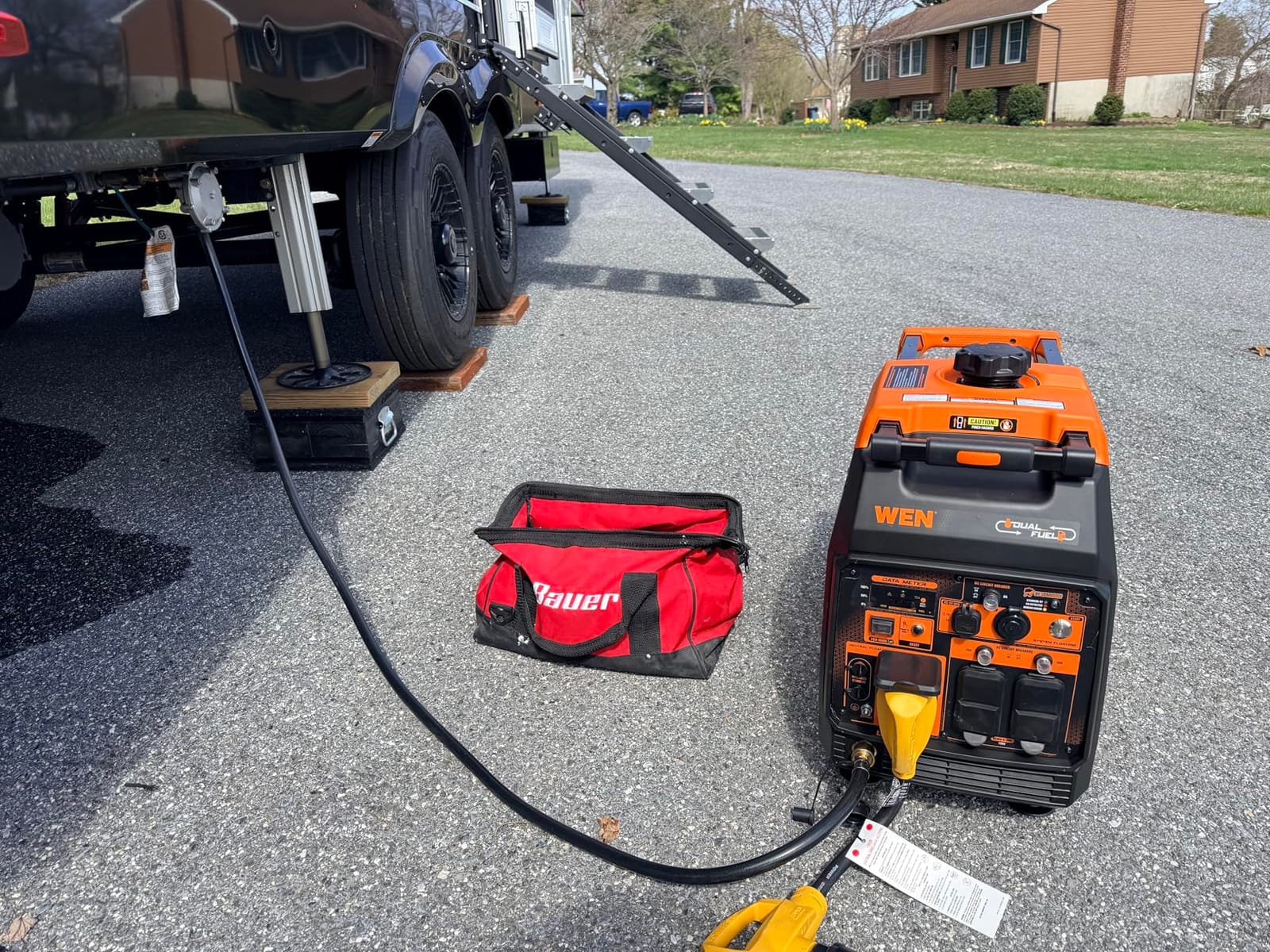 WEN Quiet and Lightweight 4800-Watt Dual Fuel RV-Ready Electric Start Portable Inverter Generator with Fuel Shut Off and CO Watchdog (DF480iX) customer photo 1