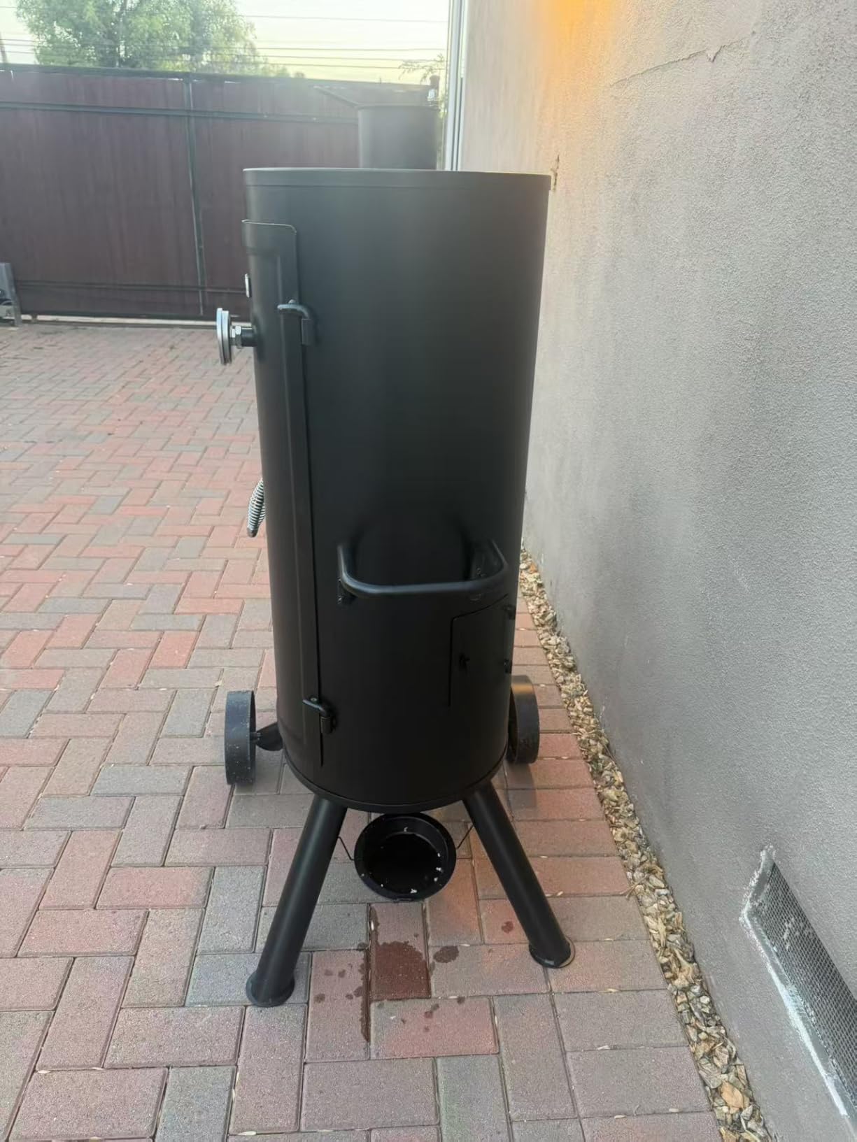 Captiva Designs Vertical Charcoal Smoker Grill Extra Large Barbecue Grill customer photo 2