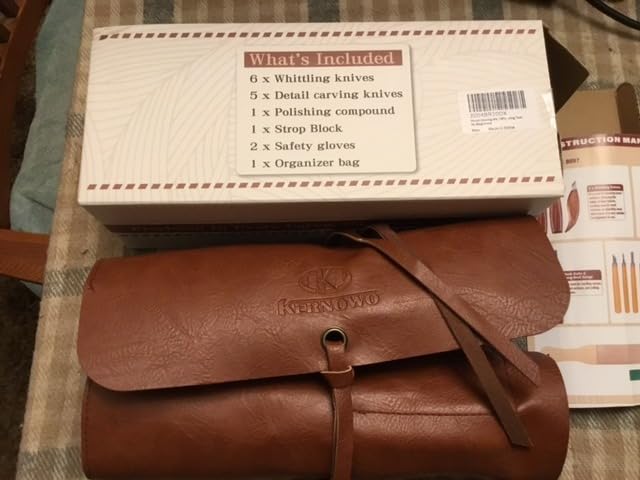 Wood Carving Tools, 15Pcs Wood Carving Kit with PU Storage Bag, Wood Whittling Kit with 6Pcs Whittling Knives & 5 Detail Carving Knives for Adults Wood Carving DIY customer photo 2