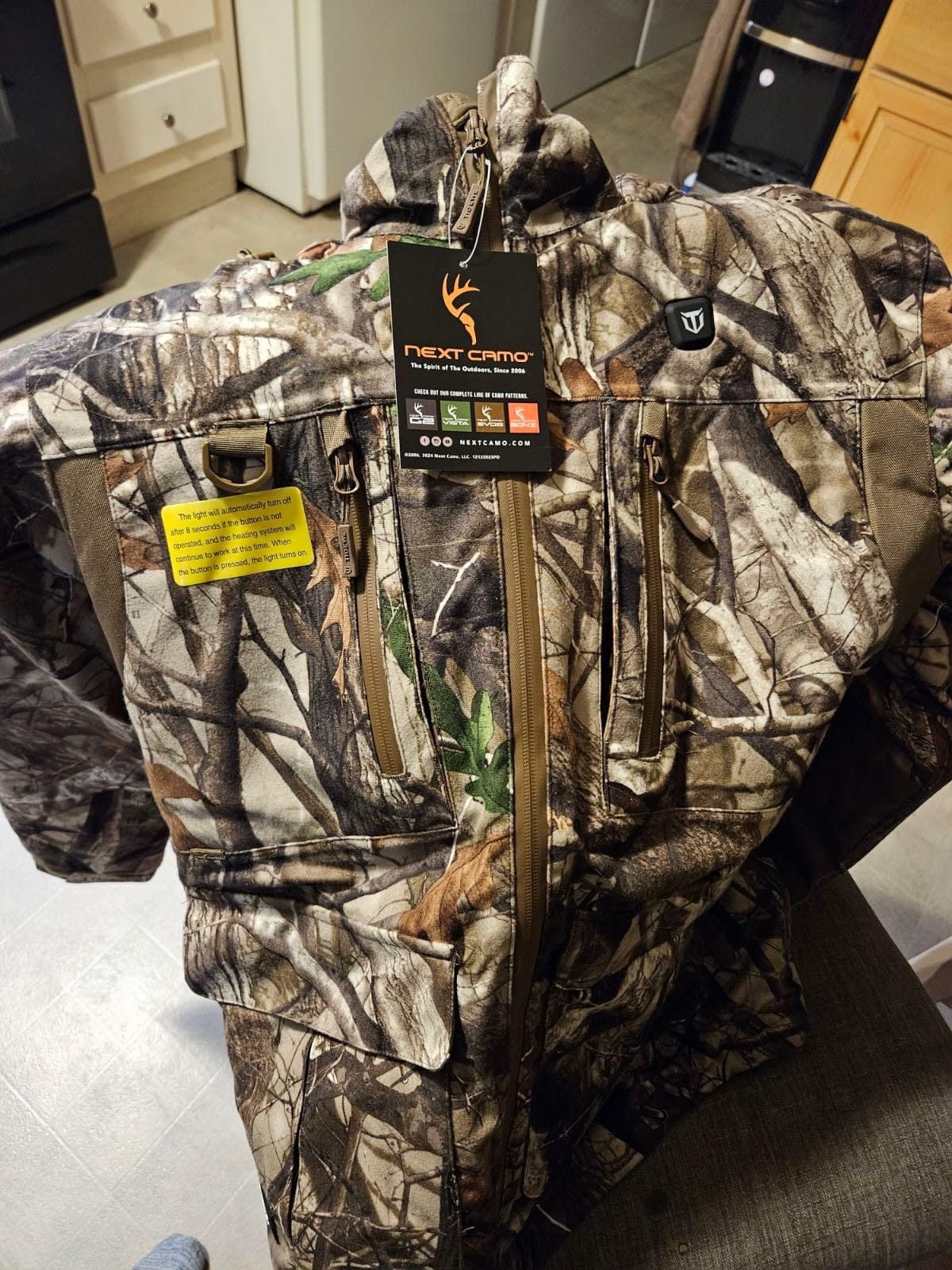 TIDEWE Men's Heated Jacket with Battery Pack, Waterproof for Hunting customer photo 1