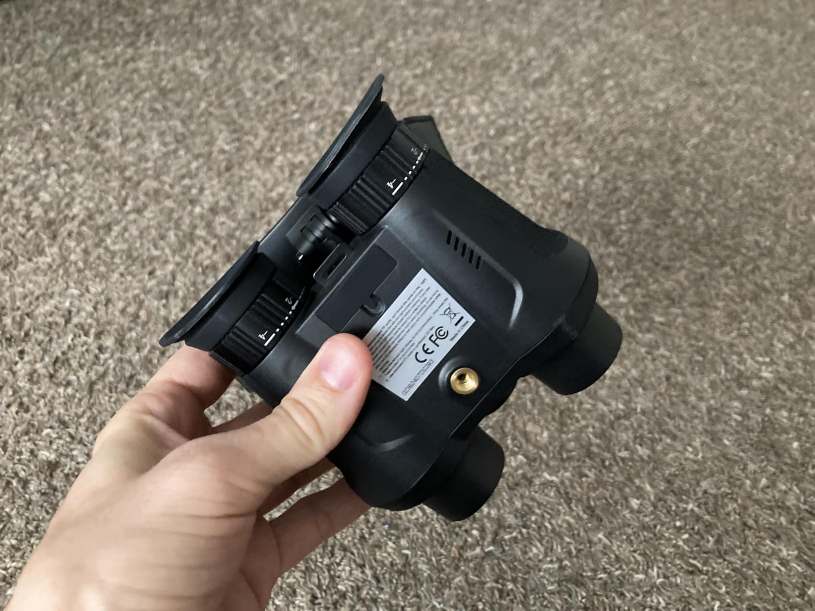 3D VR Infrared Night Vision Goggles - 7-Level IR Head Mounted Binoculars with Auto Wake, 36MP UHD Photos, 4K Video, Built-in Large Screen,6X Zoom, 2×32GB TF Card for Camping Surveillance customer photo 2