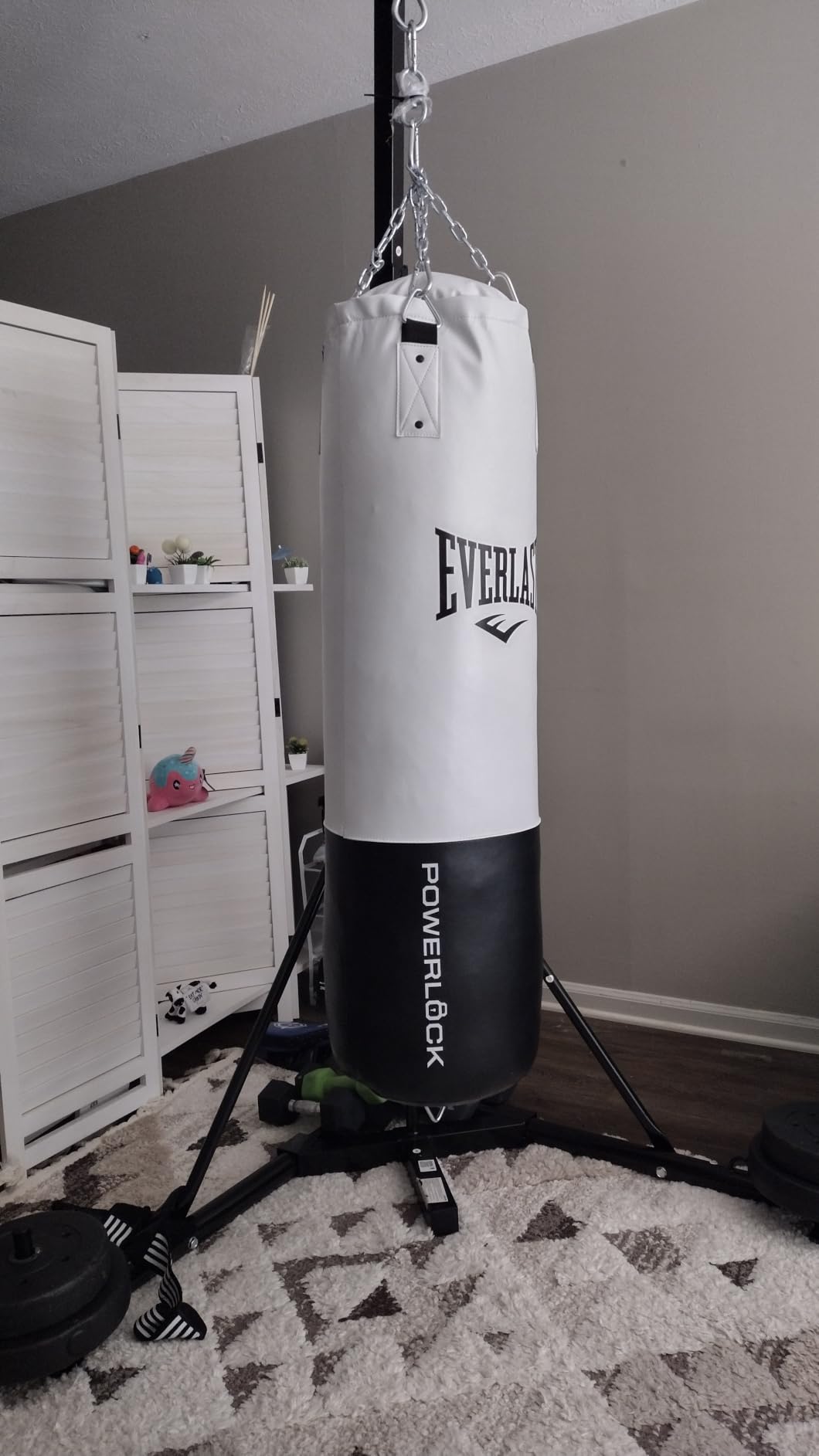 VEVOR Punching Bag Stand, Steel Heavy Duty Workout Training Equipment, Adjustable Height Boxing Punching Stand with Weighted Base, Holds Up to 140 lbs, Freestanding Sandbag Rack for Home Gym Fitness customer photo 1