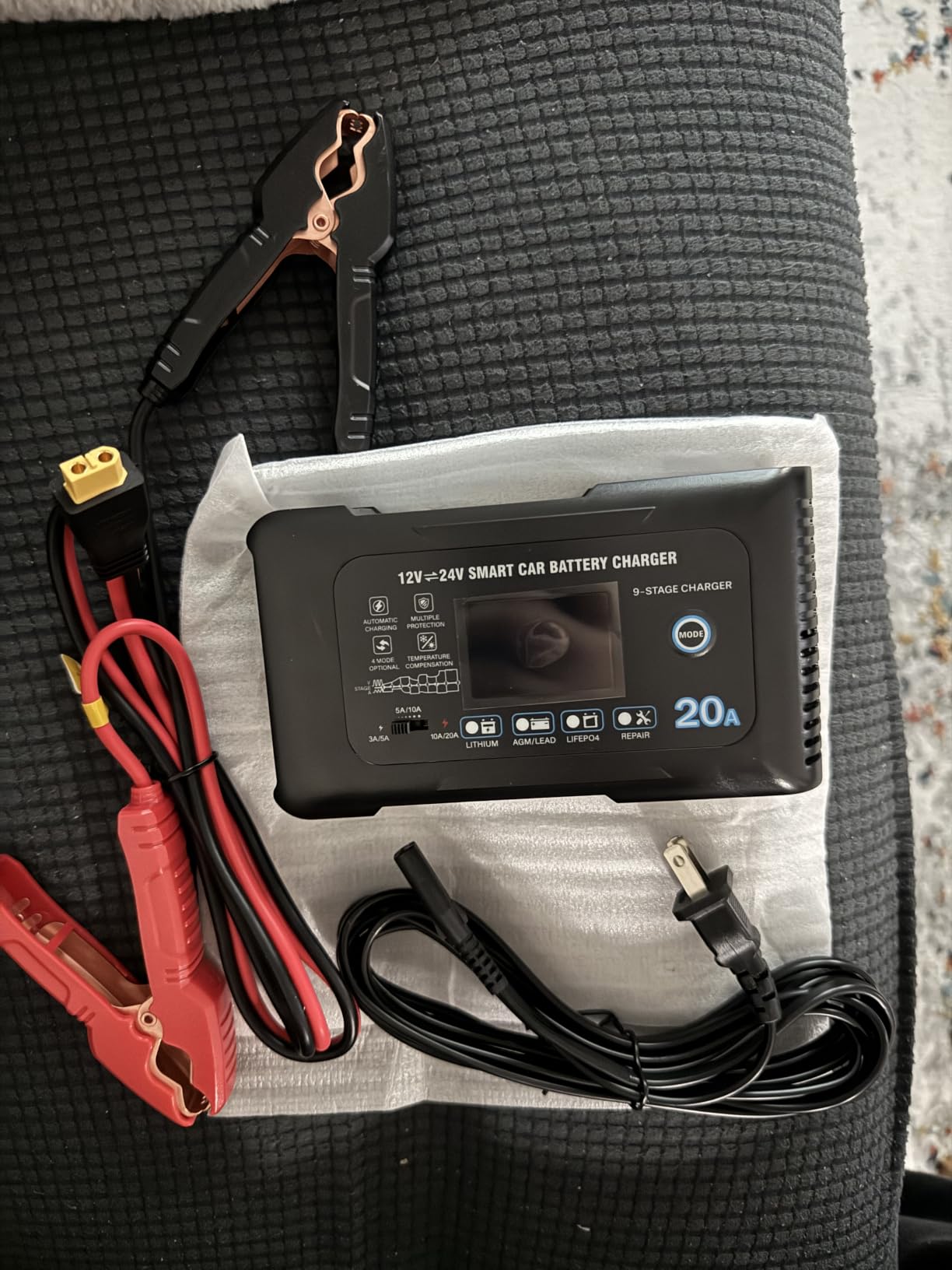 20A Car Battery Charger, 12/24V Smart Trickle Charger & Maintainer customer photo 2