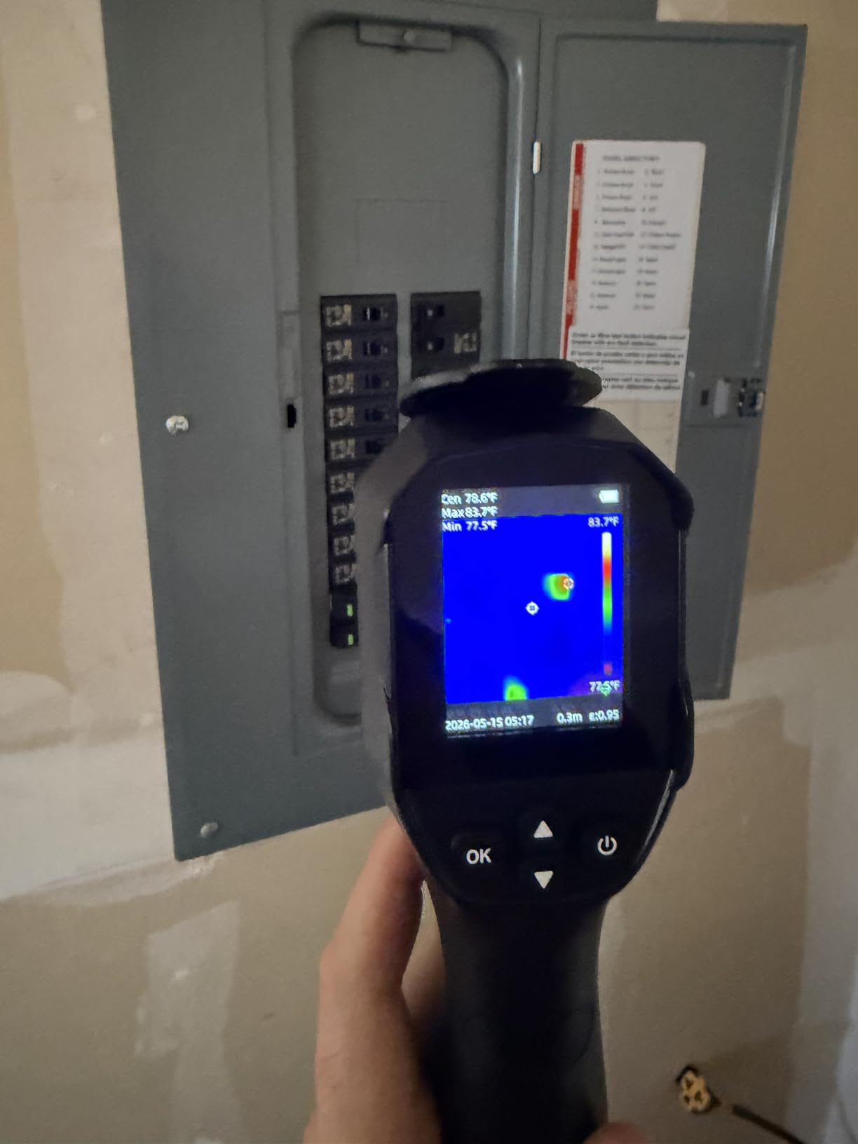 Thermal Camera, 240 x 240 TISR Resolution for Home Inspection customer photo 1