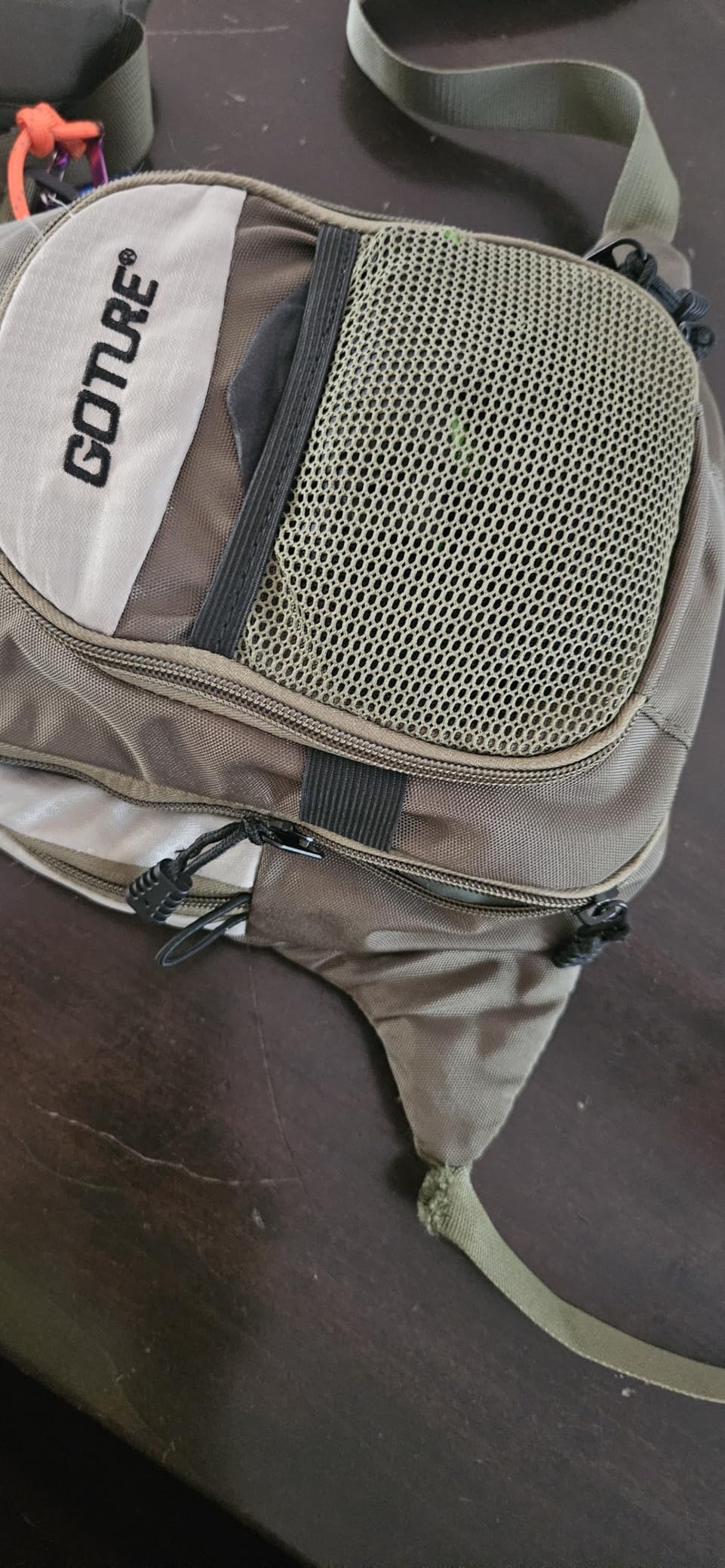 Goture Fly Fishing Chest Pack with Hard Shell Pocket & Water Bottle Holder | Hard Shell Front Pocket, Tippet Spool Holder, Removable Fly Patch, Adjustable Padded Neck Waist Strap, Pliers Holder, D-ring customer photo 1