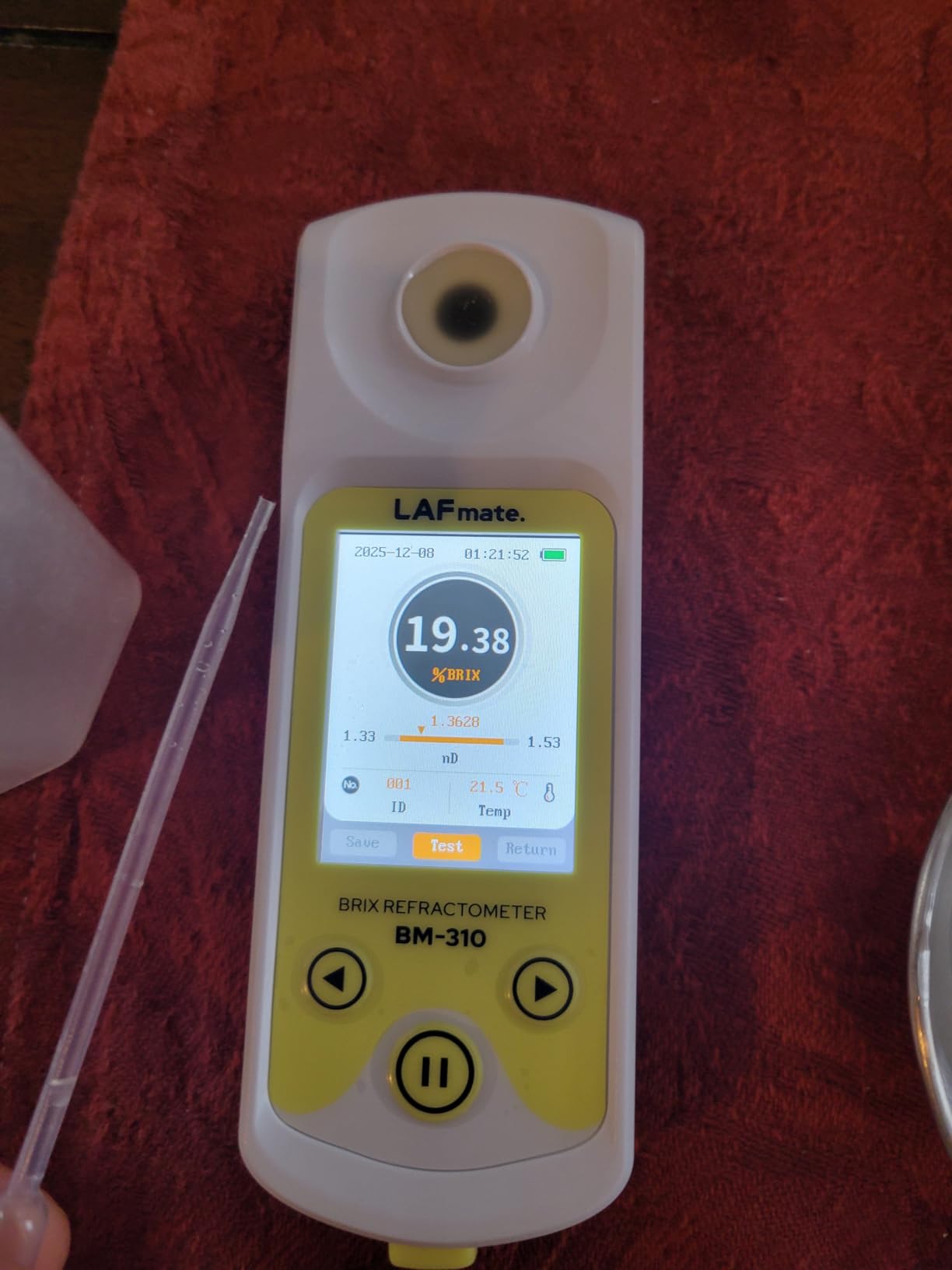 3-in-1 Digital Refractometer with ATC for Wine Making, Home Brewing, Rechargeable 0-95% Brix Meter for Coffee, Juice, Honey, Maple Syrup customer photo 1