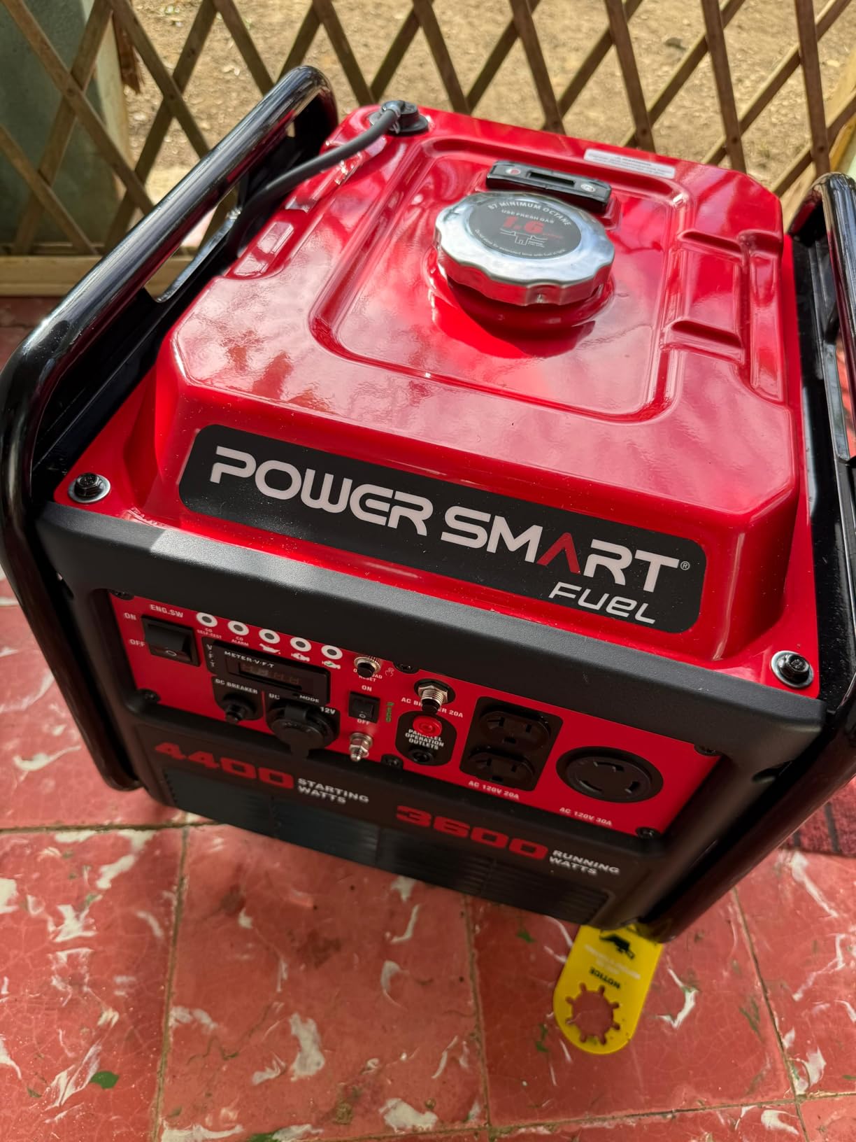 PowerSmart 4400-Watt Dual Fuel Portable Inverter Generator, PowerSmart Gas Powered, CO-Sensor, Lightweight & Quiet for Home Use and Emergency Backup, Camping, EPA Compliant, Black customer photo 2