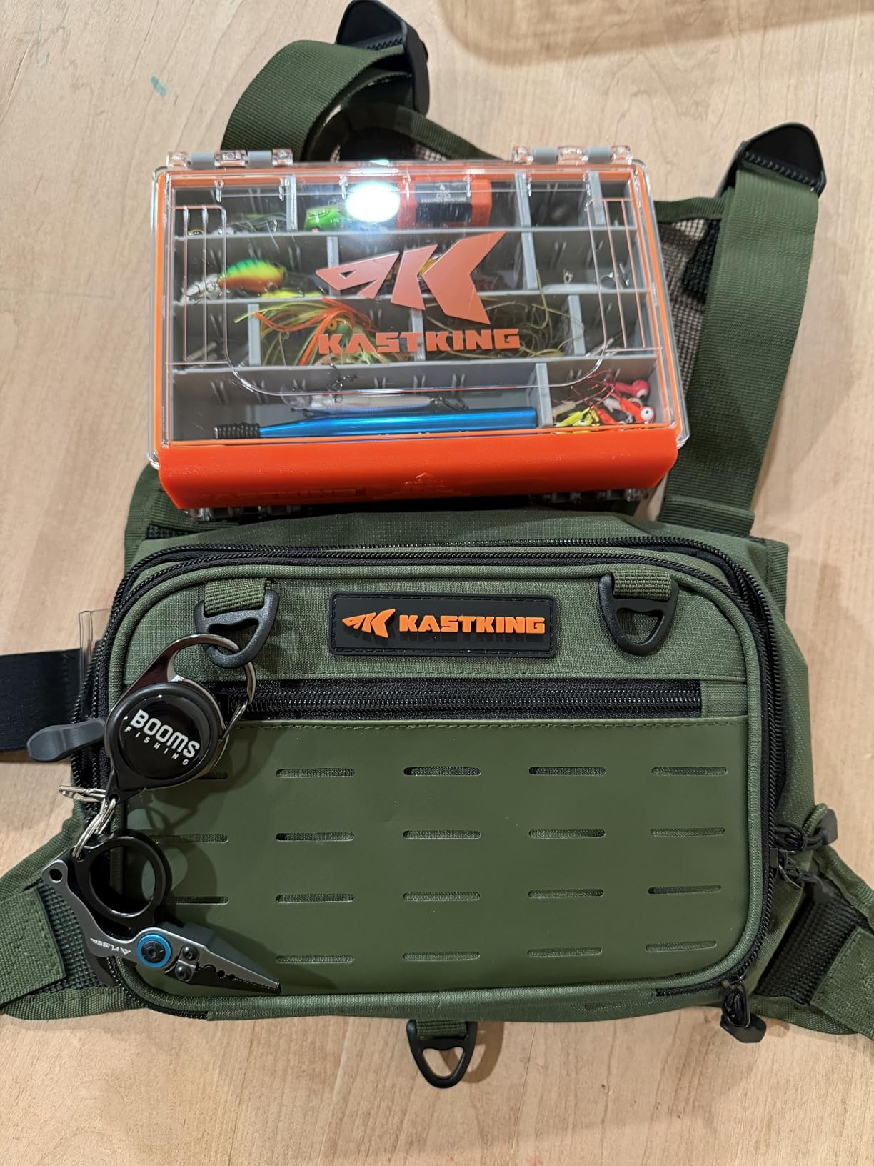 KastKing BaitBoss Water-Resistant Fishing Chest Pack; Fishing Bag for Men customer photo 2