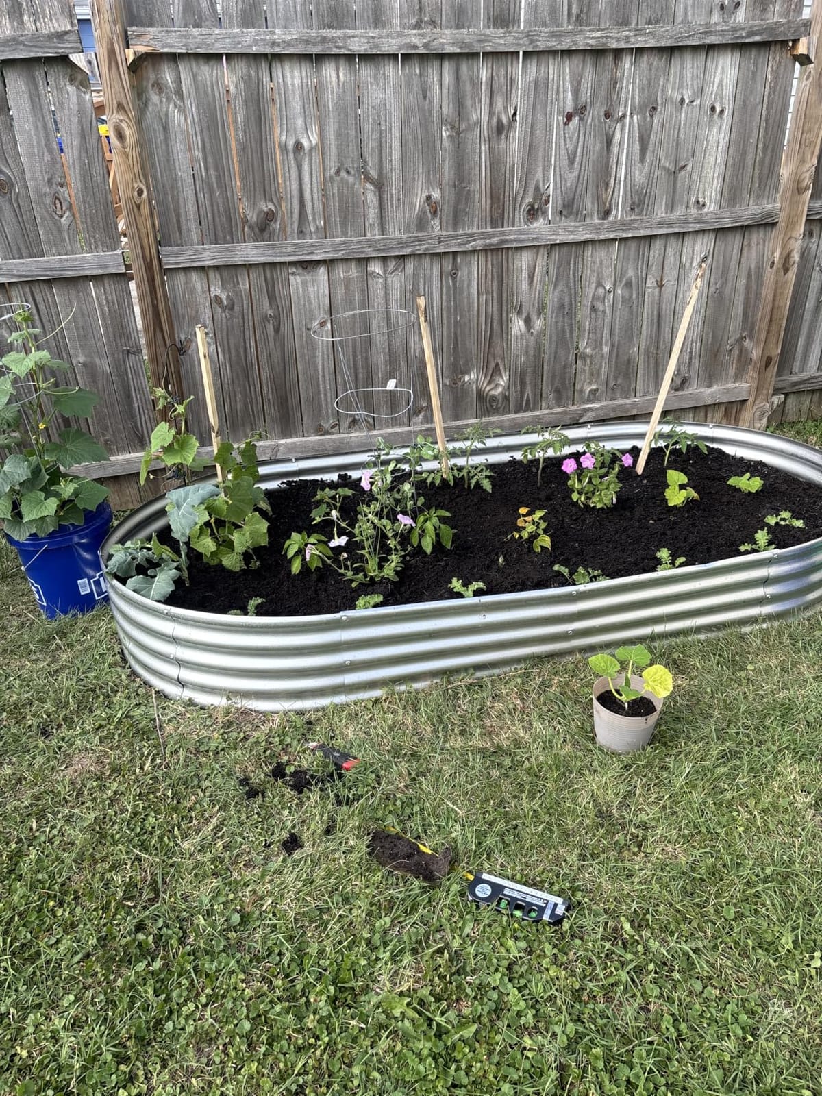 Foxlang 8x4x1ft(2 Pack) Galvanized Oval Raised Garden Bed customer photo 1