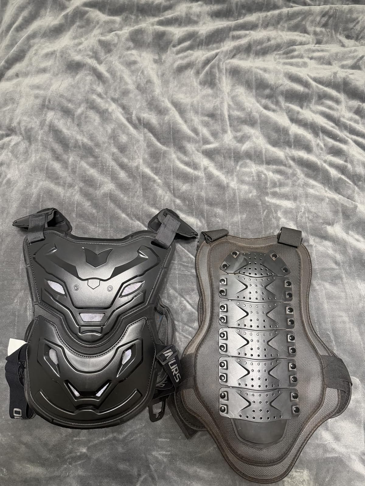 OUMURS Adult Off-Road Motorcycle Chest Protector, Lightweight Design with Reinforced PP Armor Plates, Breathable Motocross Protector for Dirt Bike, ATV & Skateboard customer photo 1