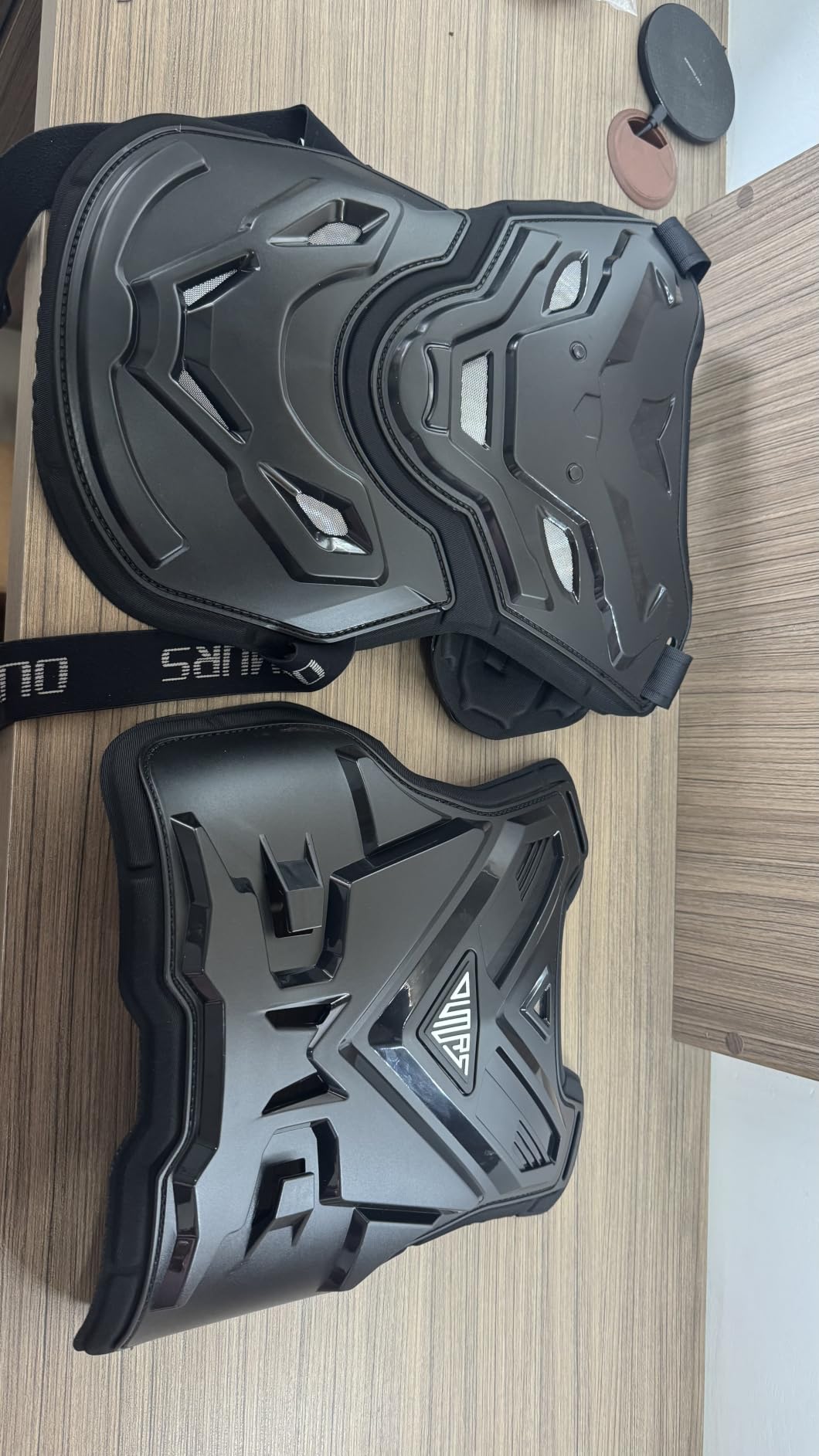 OUMURS Adult Off-Road Motorcycle Chest Protector, Lightweight Design with Reinforced PP Armor Plates, Breathable Motocross Protector for Dirt Bike, ATV & Skateboard customer photo 2