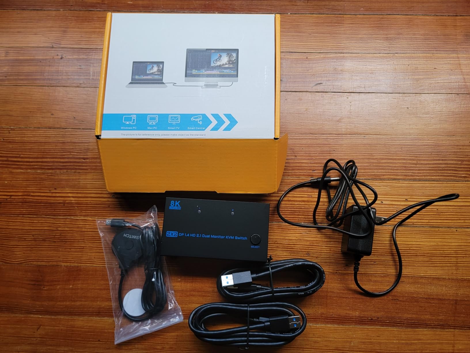 8K/4K KVM Switch 3 Monitors 3 Computers Triple Monitor 3 Port 2 Displayport 1.4 and HDMI 2.1 USB 3.0 KVM Switches, DP 1.4 Supports 8K@30Hz/4K@144Hz, HDMI Supports 8K@60Hz /4K@120Hz with Wired Remote customer photo 1